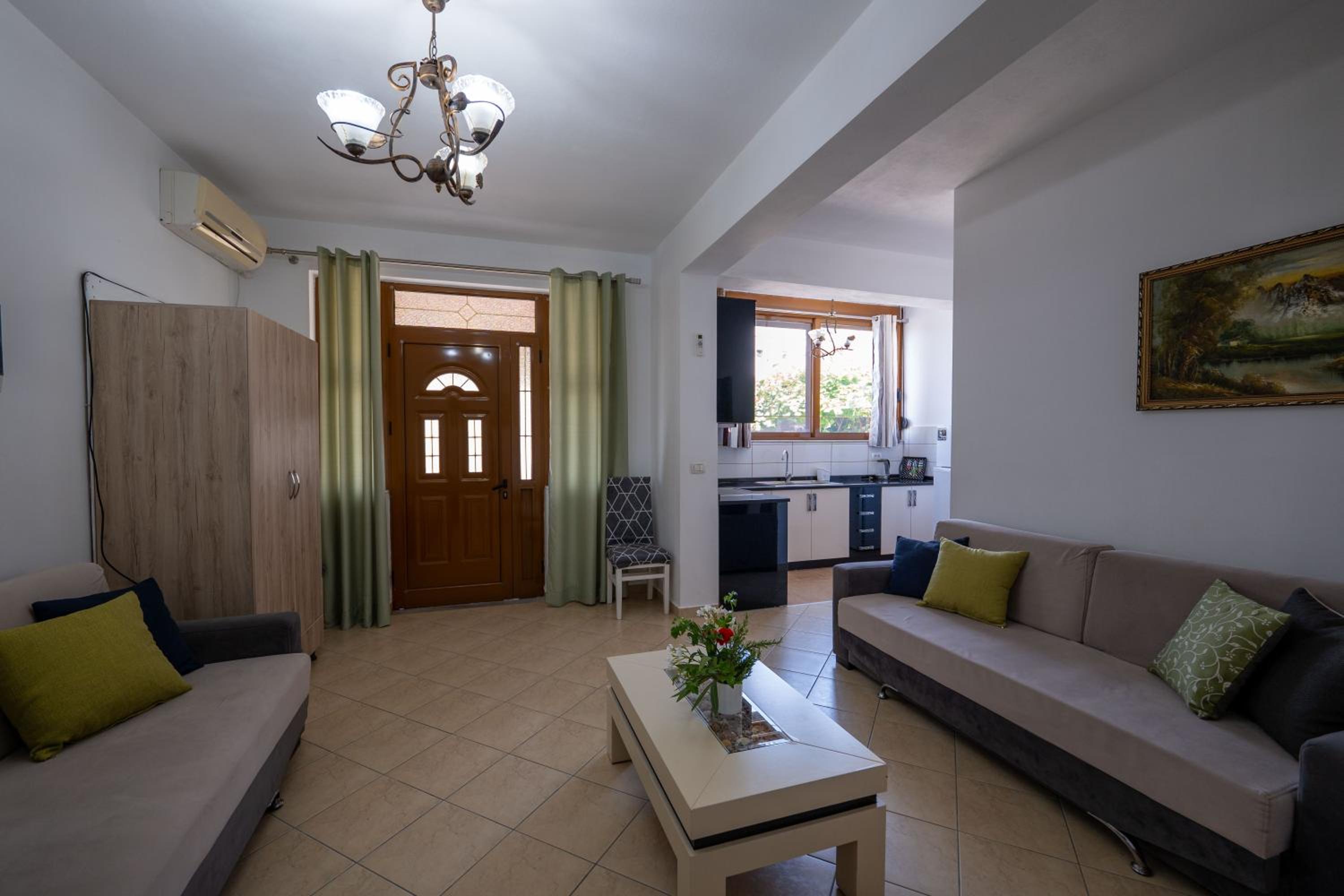 Vila Ylli Gjika