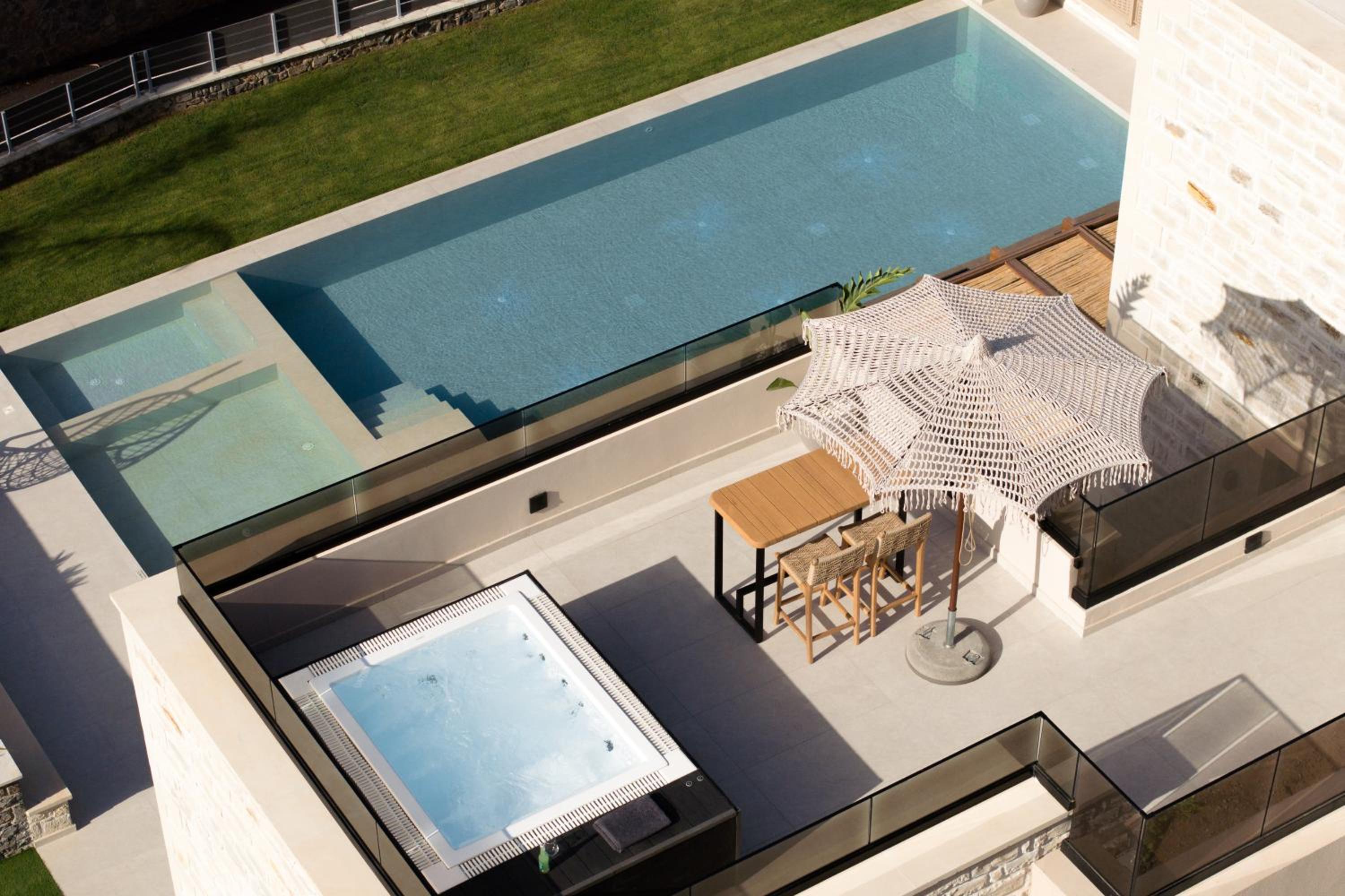 Elouera Villas, with Pool, Hydromassage, SeaView, By ThinkVilla view 2