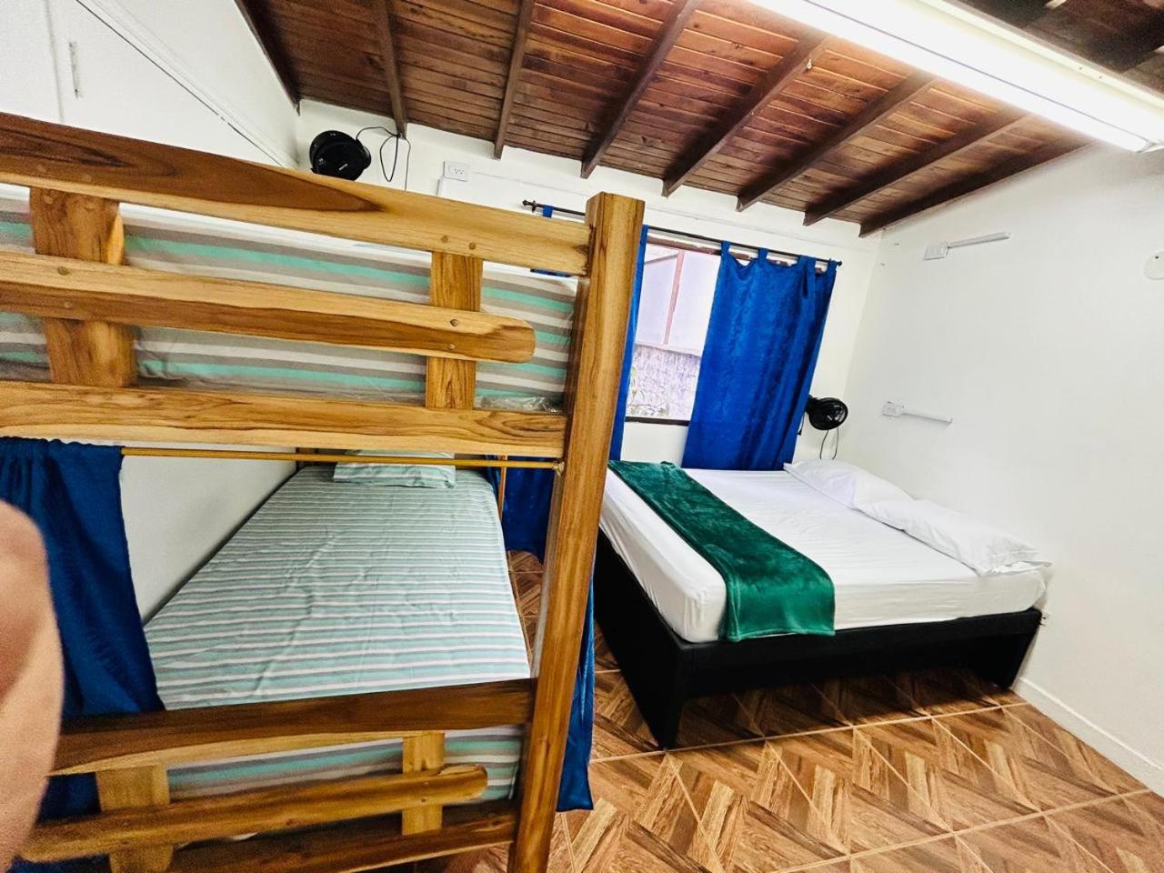 Blue Coast Hostal