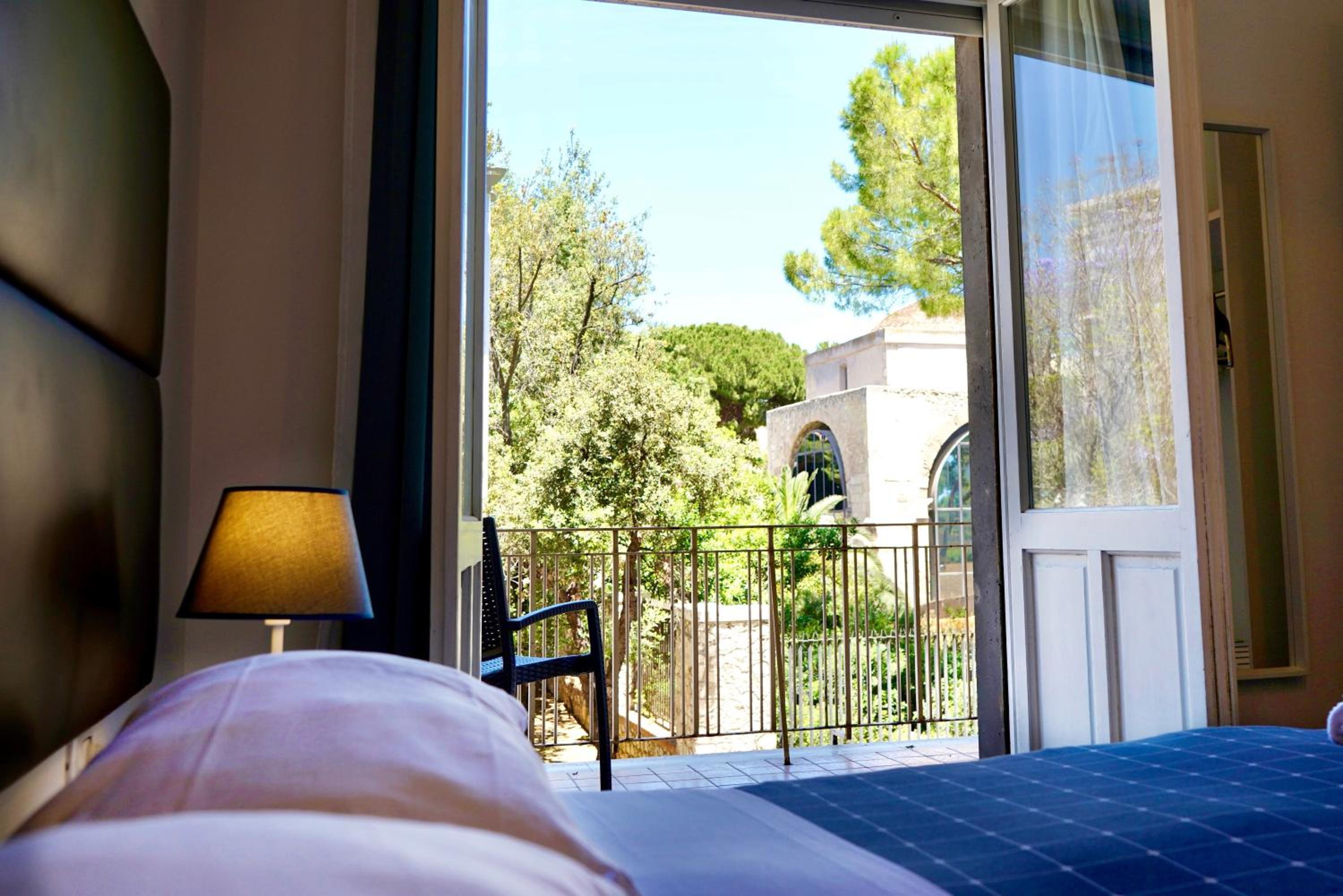 Banus Rooms view 5