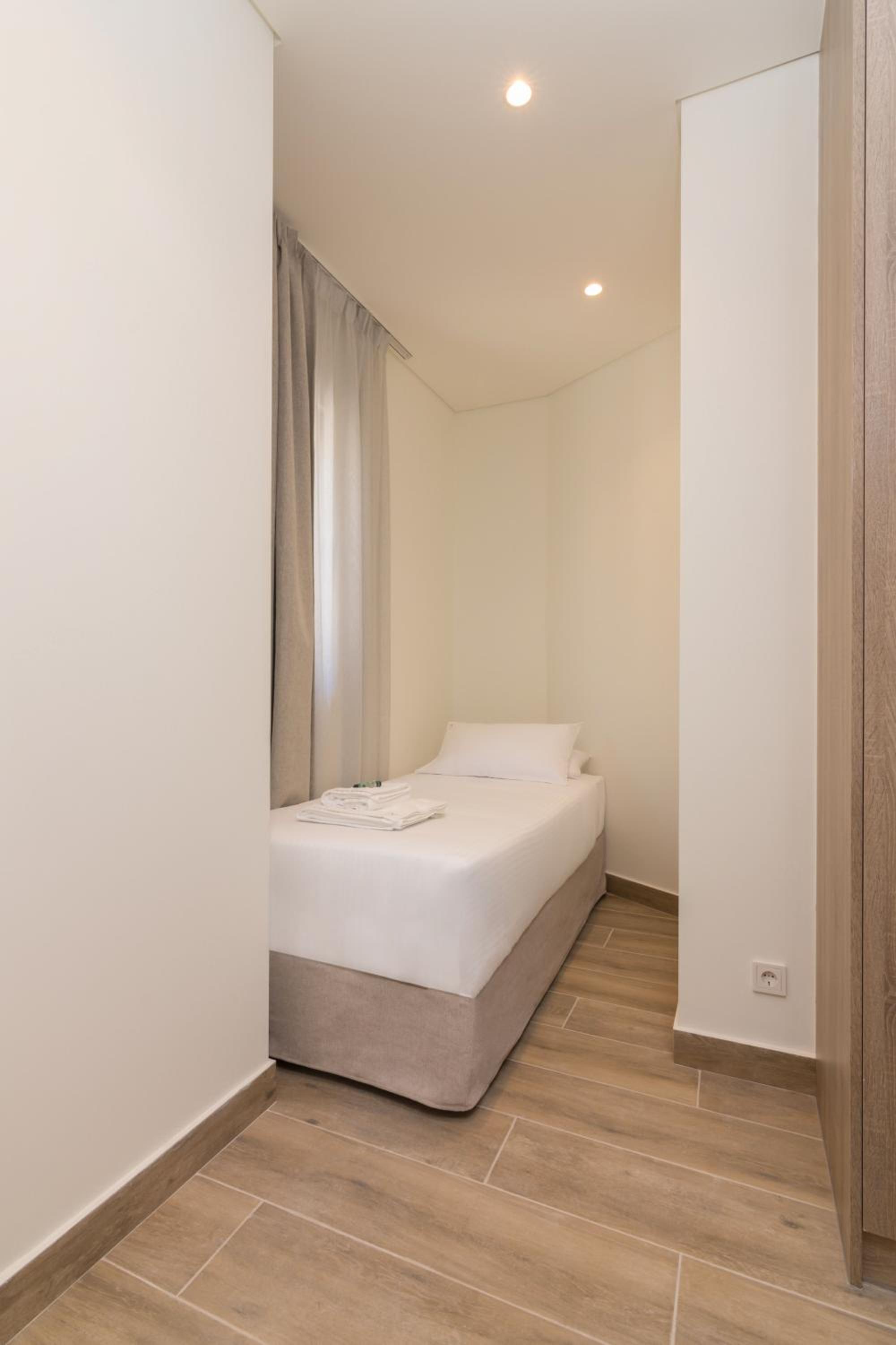 Socrates Fully Equipped Apartments with Unique Design