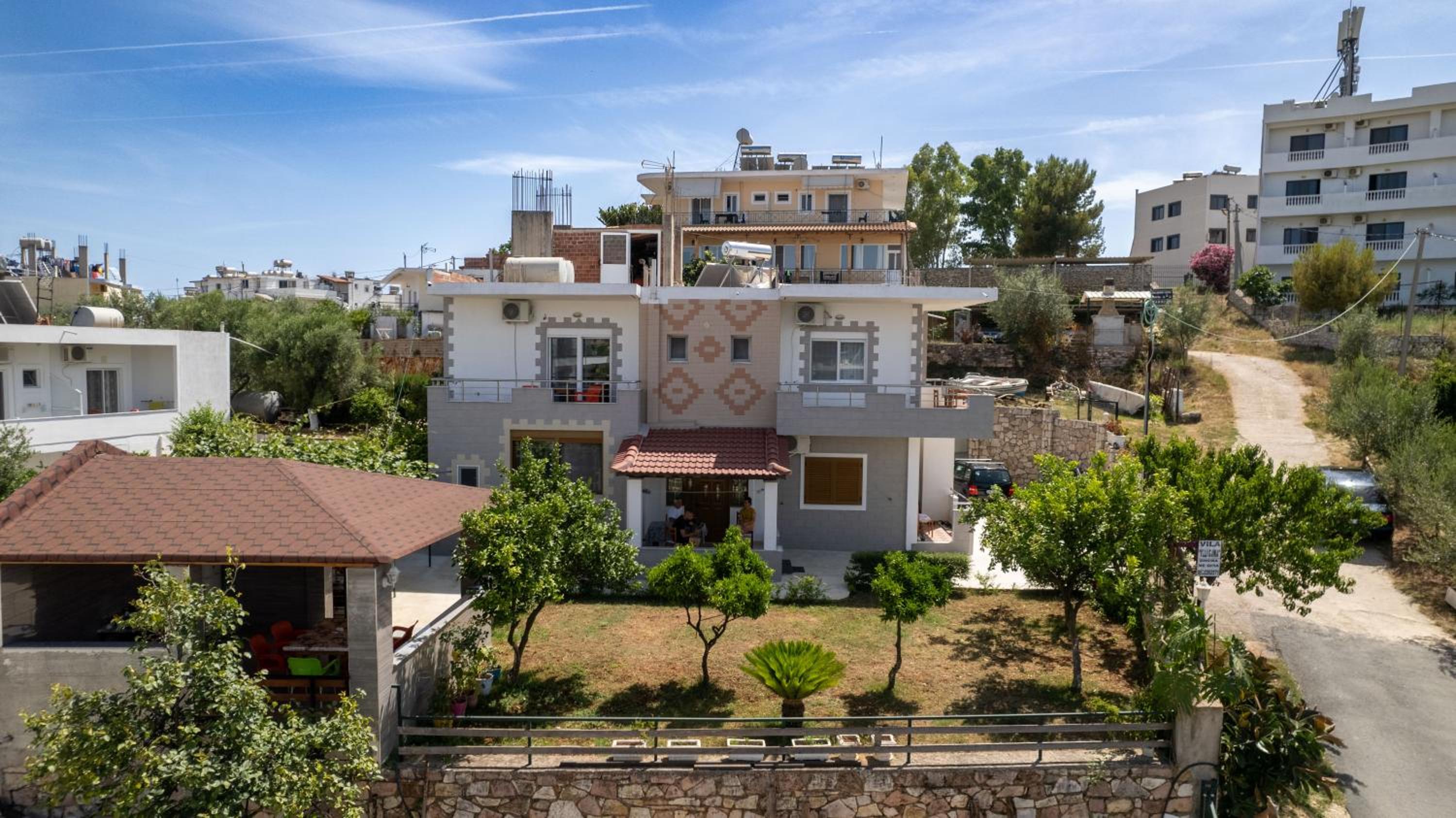 Vila Ylli Gjika