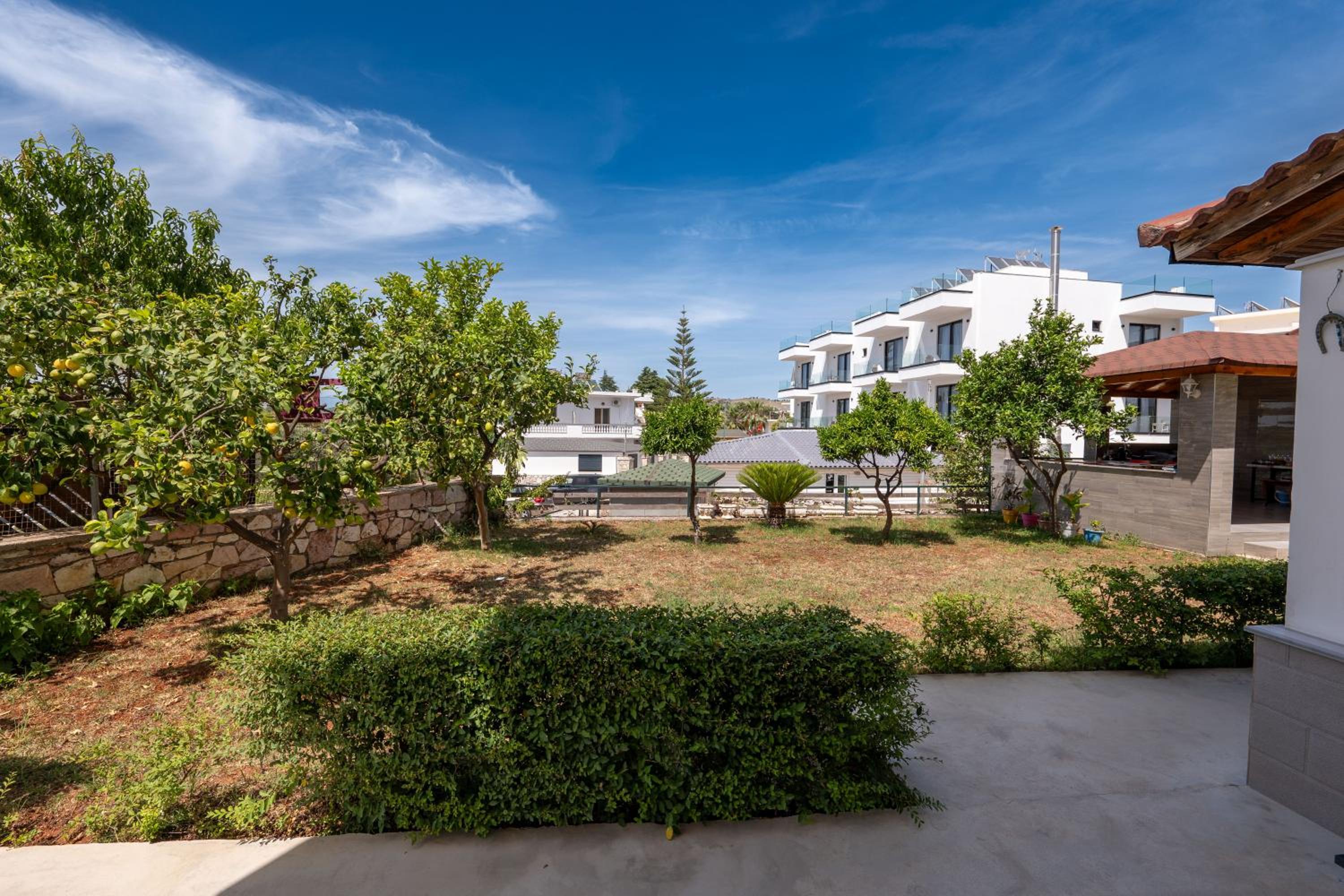Vila Ylli Gjika
