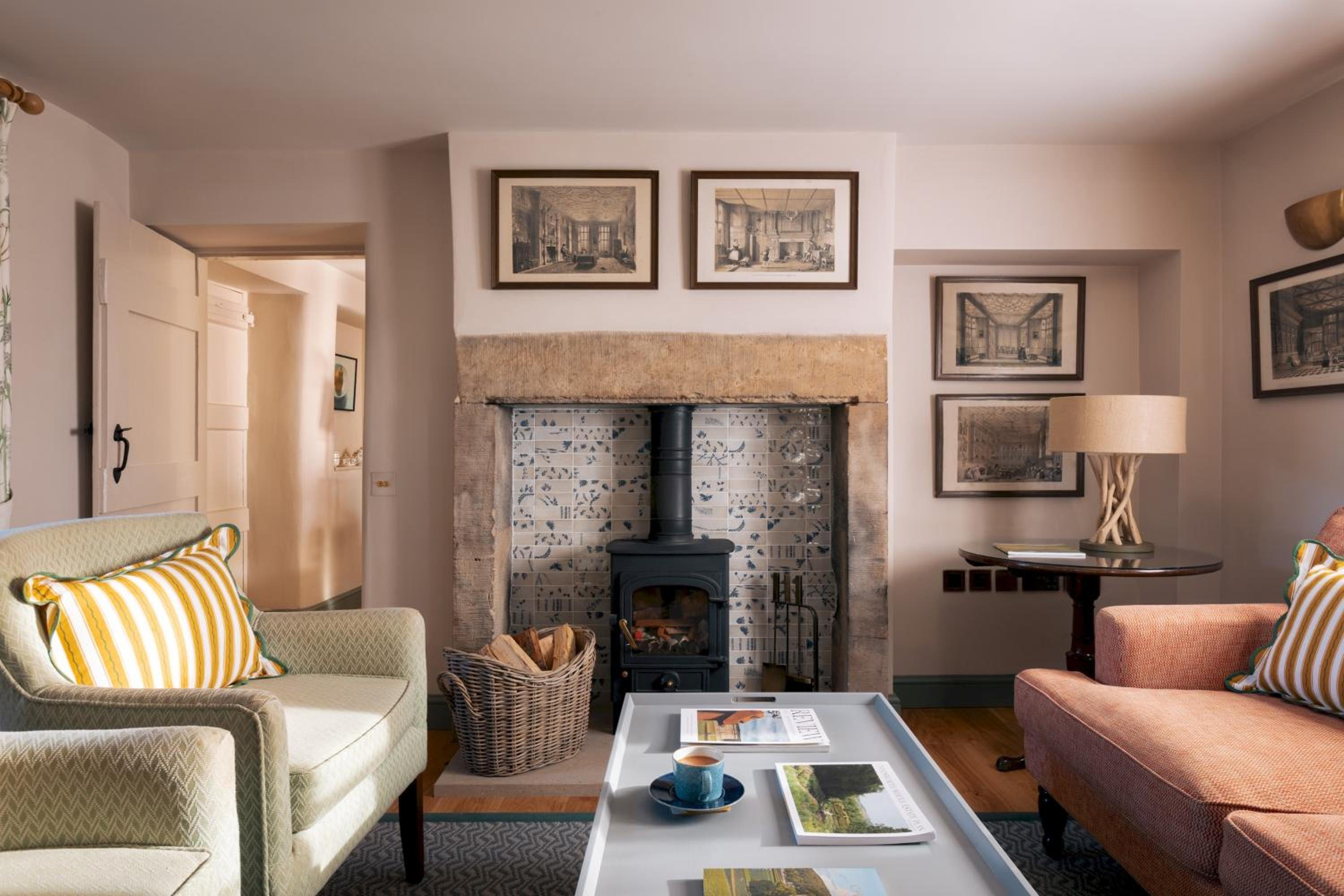 Stonelow Cottage