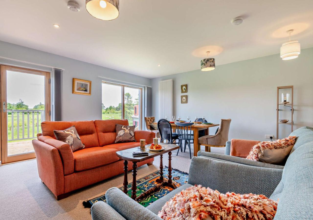 3 Bed in Chapmanslade oc-b29457 view 3