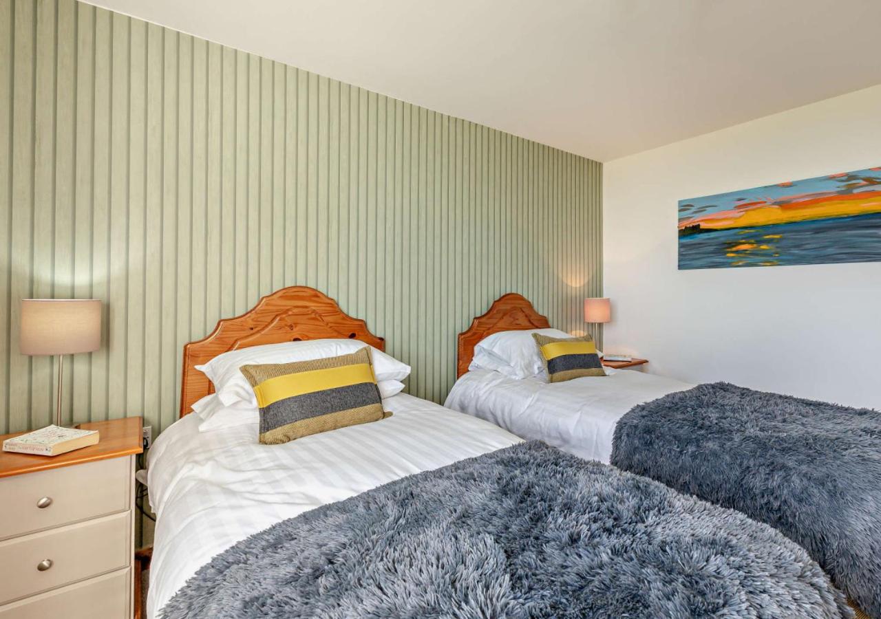 1 Bed in Blue Anchor oc-b28904