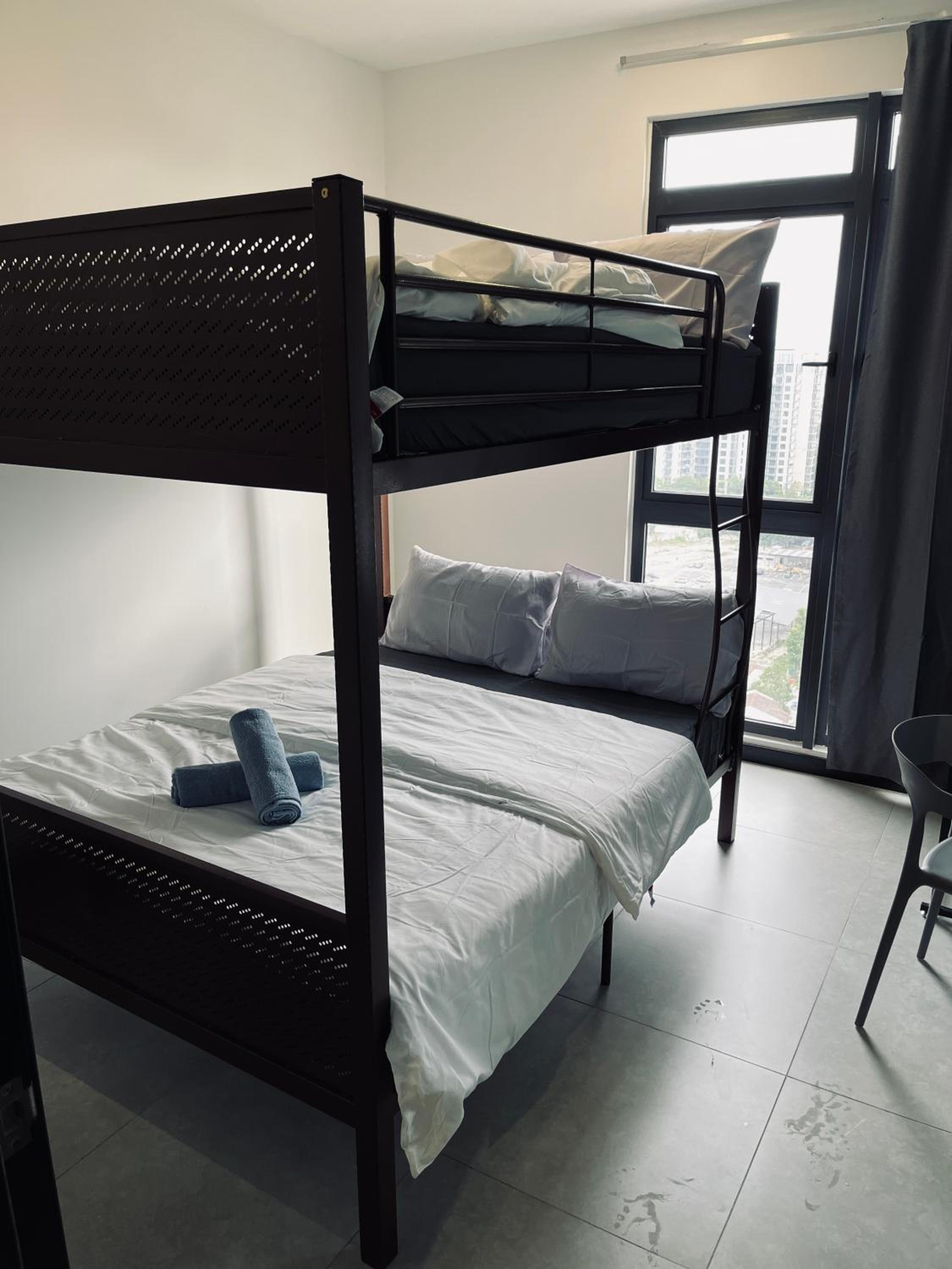 Neu suites cozy 2 bedrooms family house