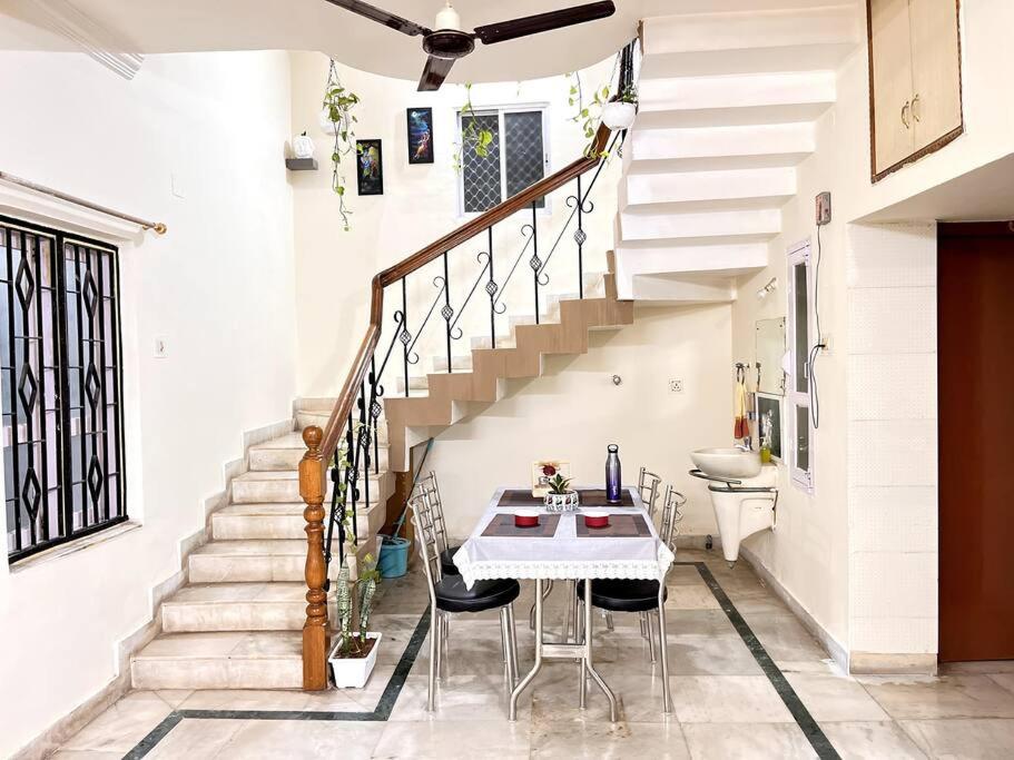 Gauranga Kutir-a Spiritual Villa Retreat view 4