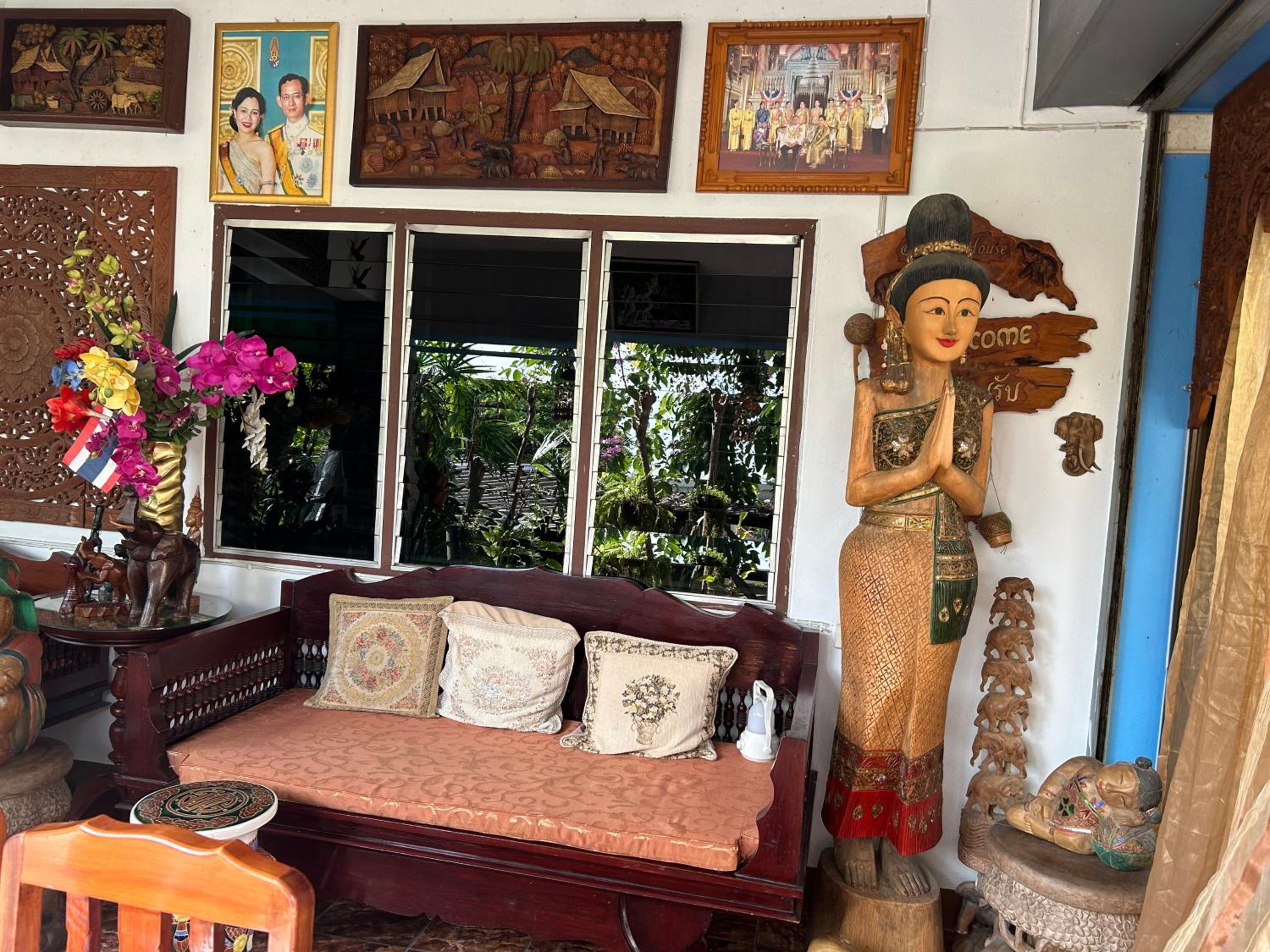 Saithong House