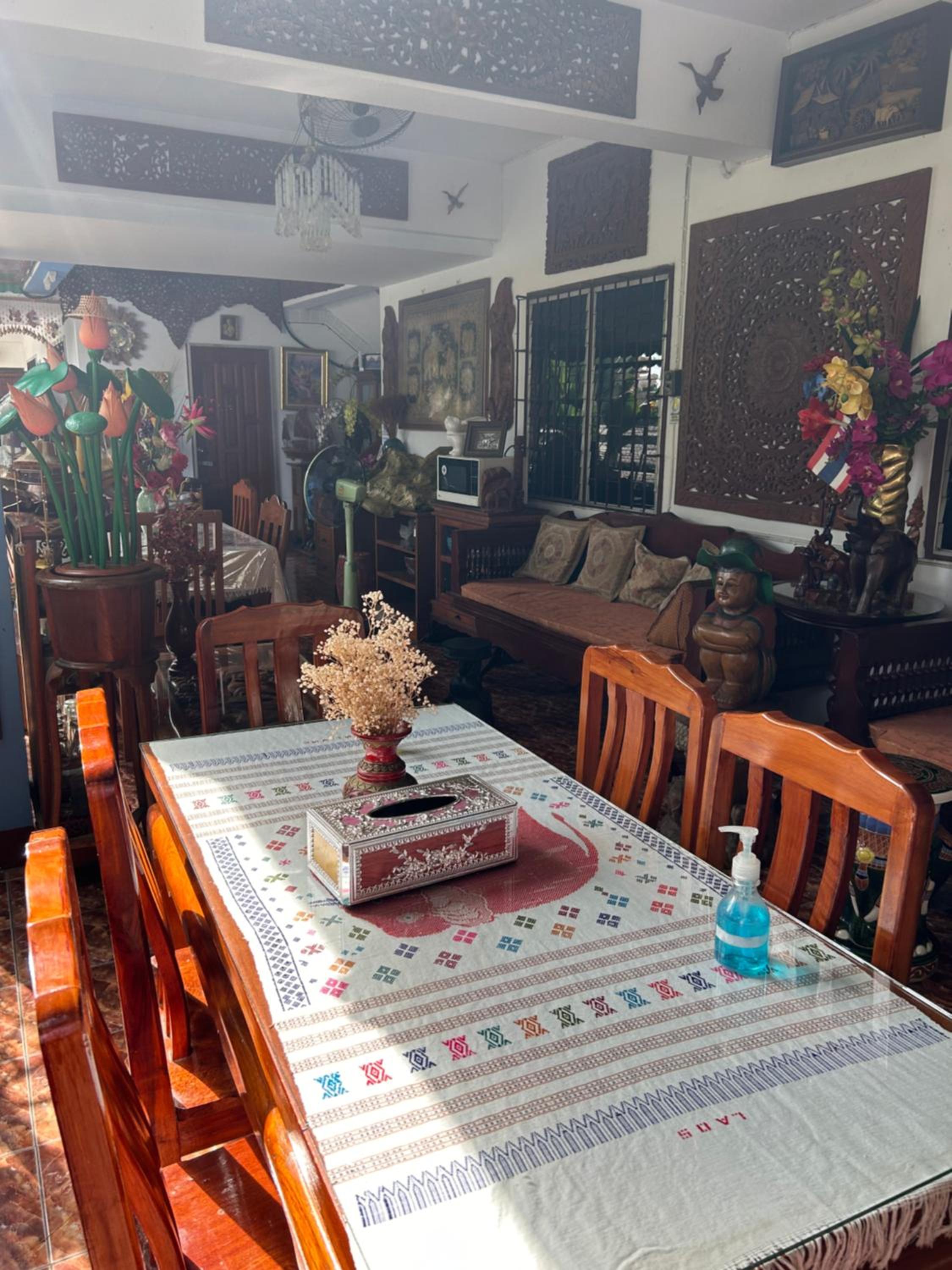 Saithong House