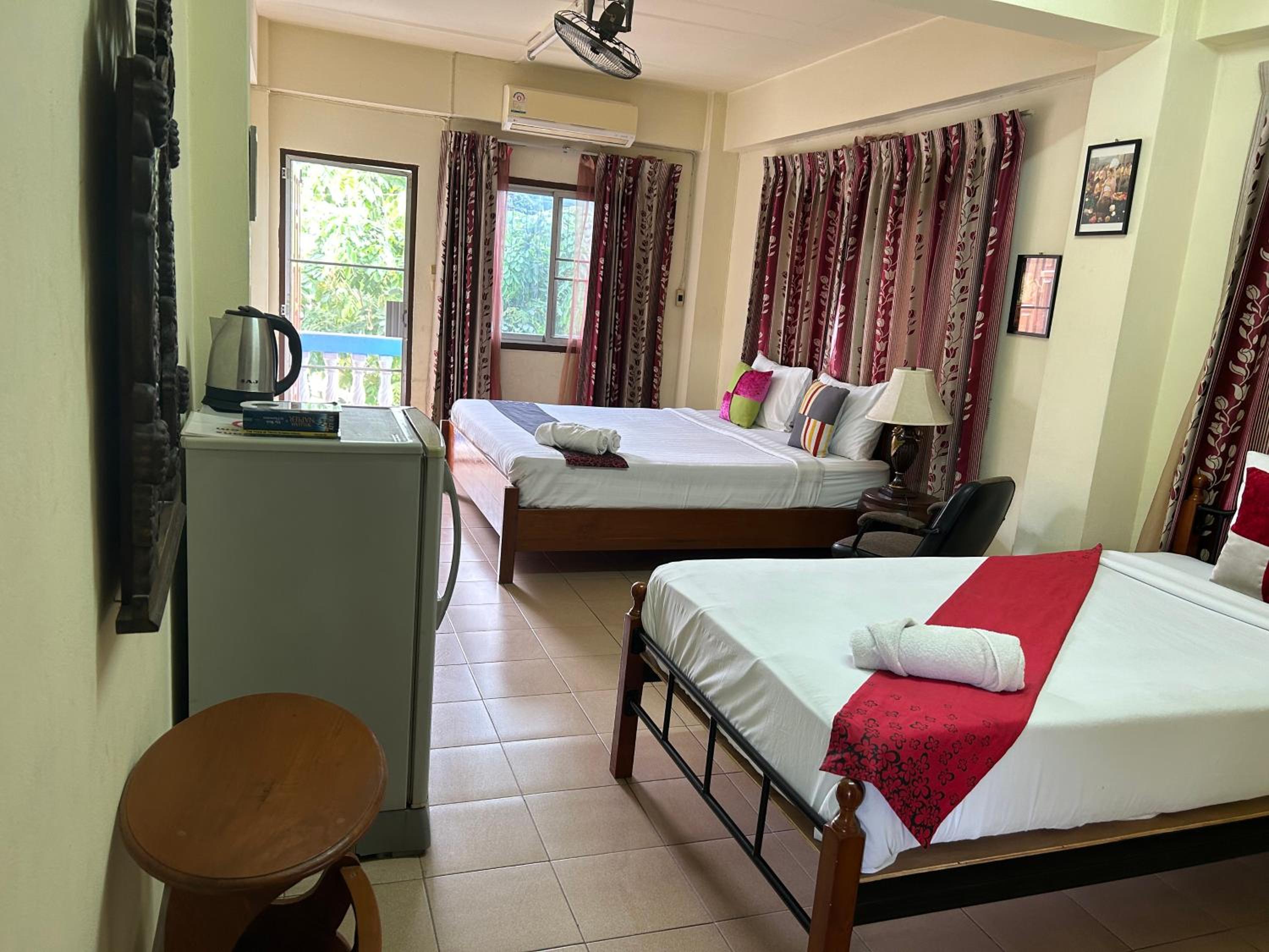 Saithong House