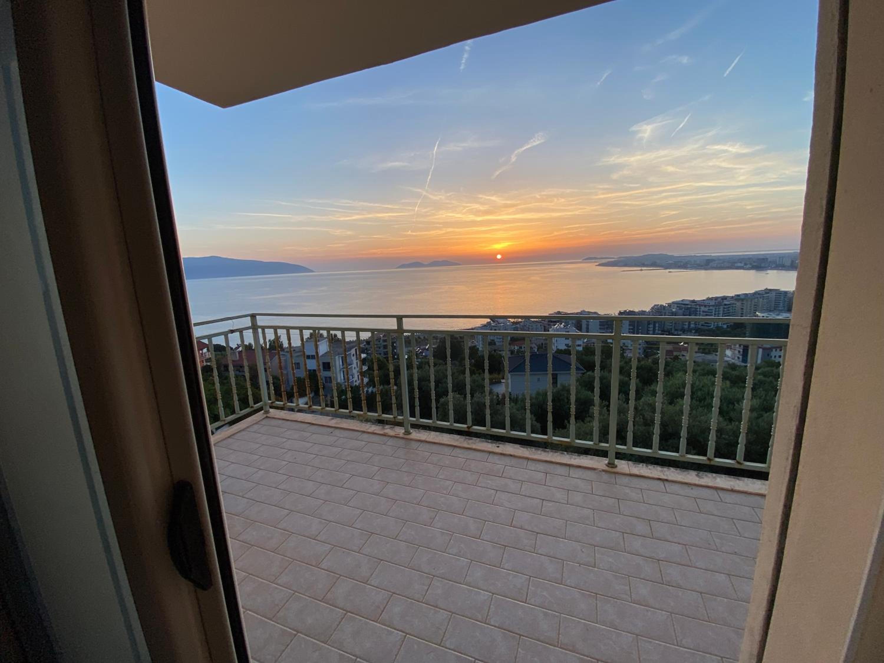 Sunset View Apartment