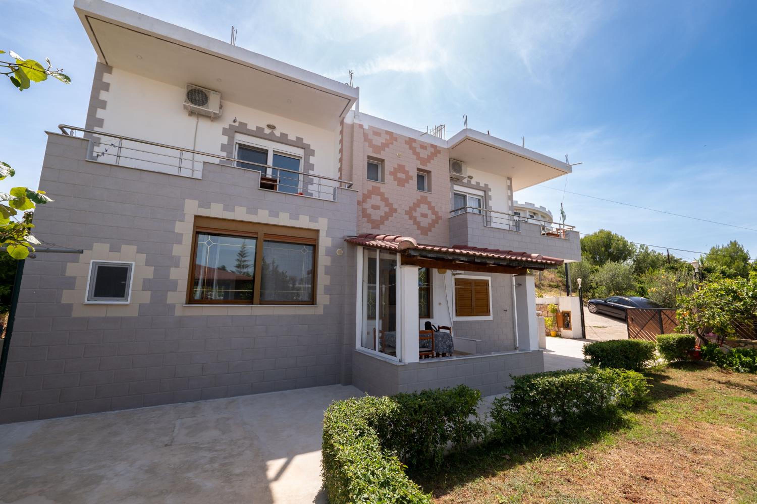Vila Ylli Gjika