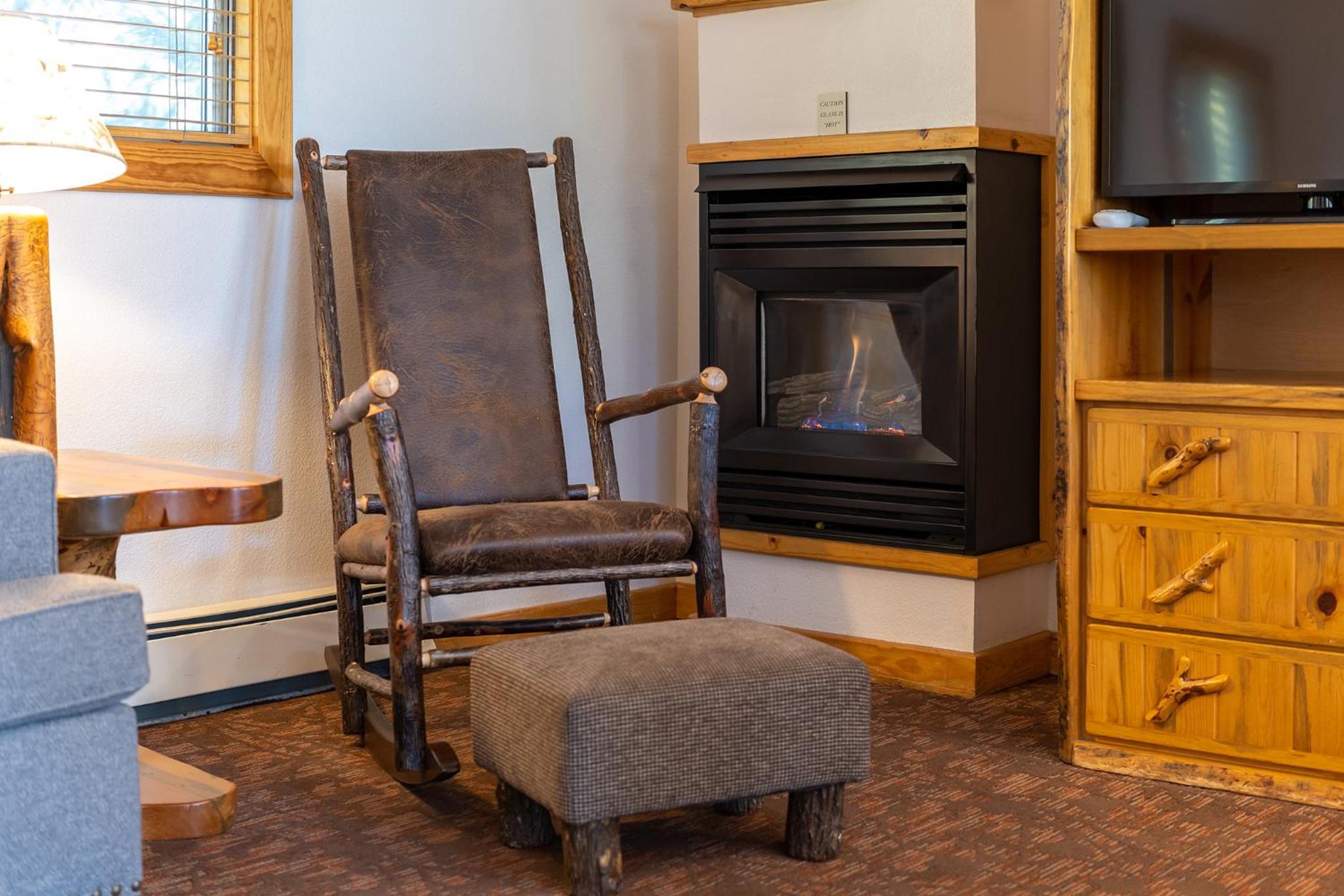 Red Wolf Lakeside Lodge - Property Image 25