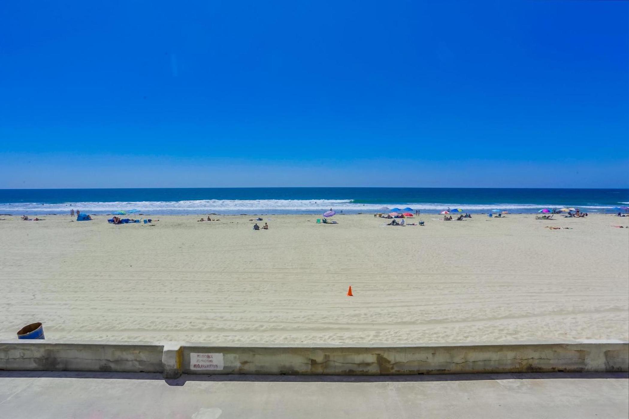B5114 Rockaway Oceanfront 1 view 3