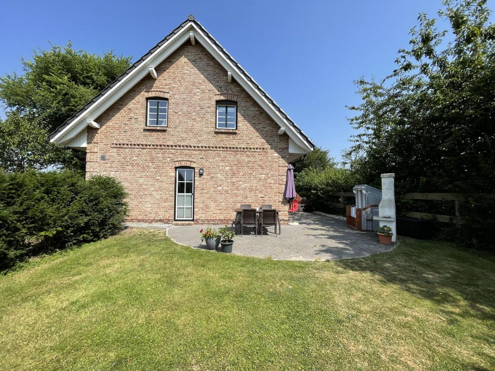 Haus Am Dorfteich B eingefriedet