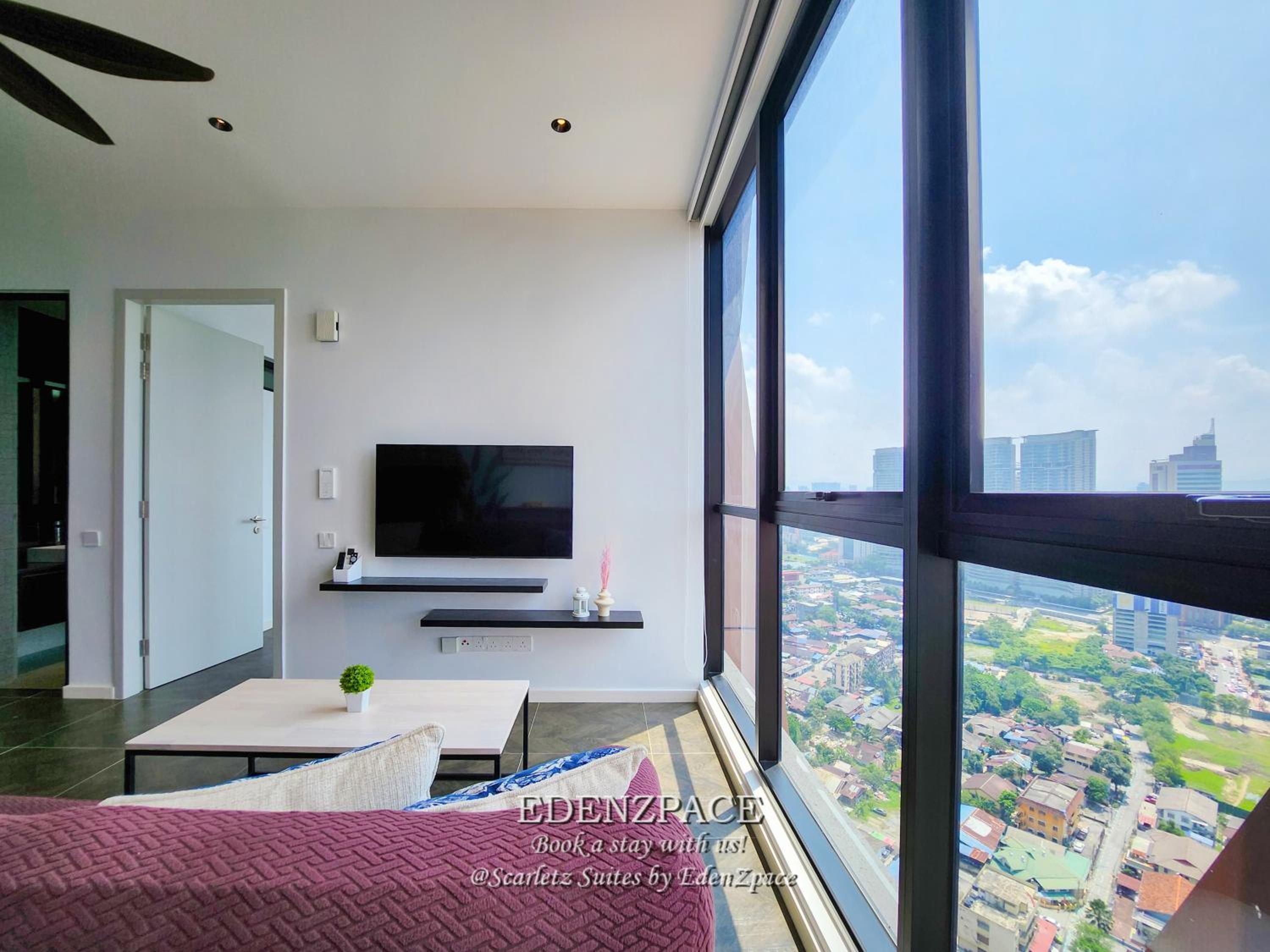 Scarletz Suites by Edenzpace @ KLCC Area