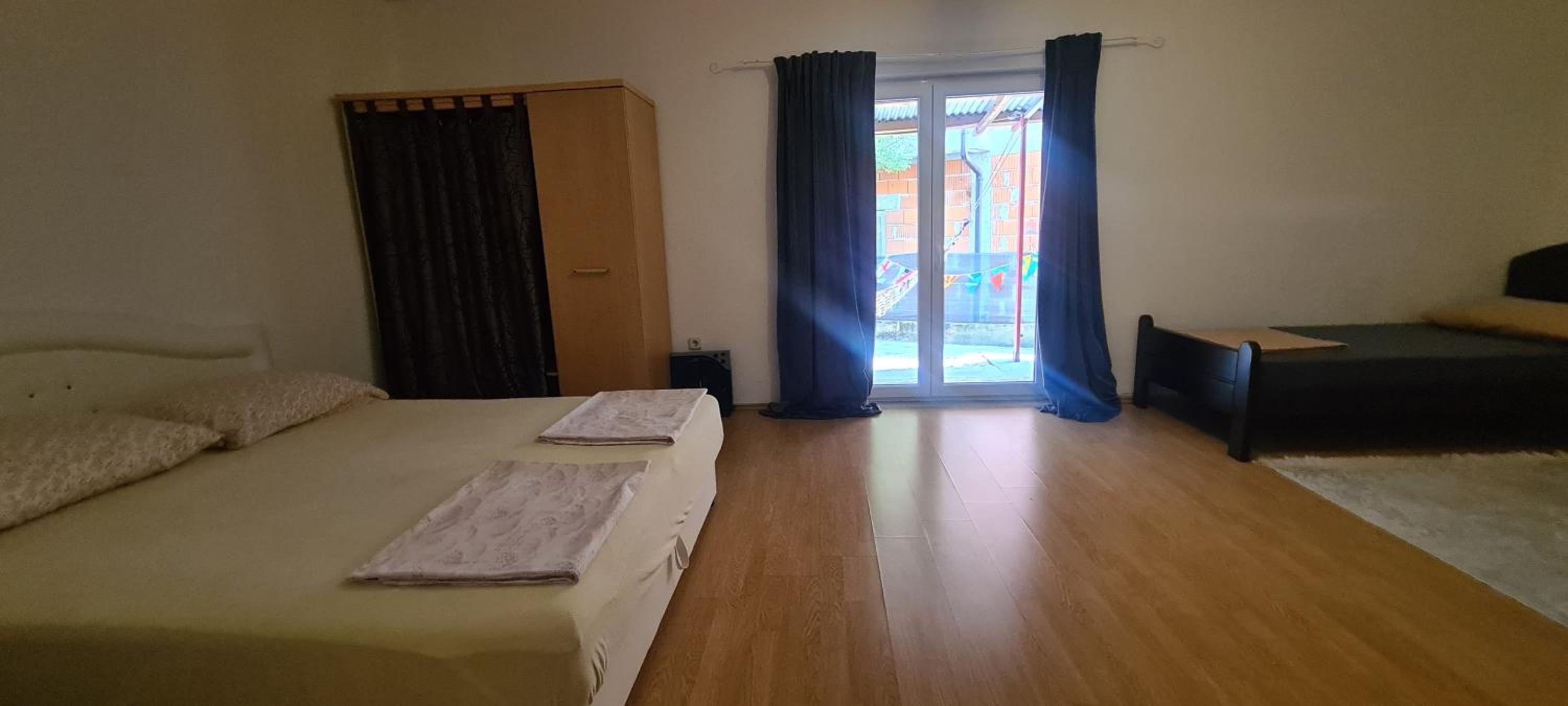 Apartments Discovery 2