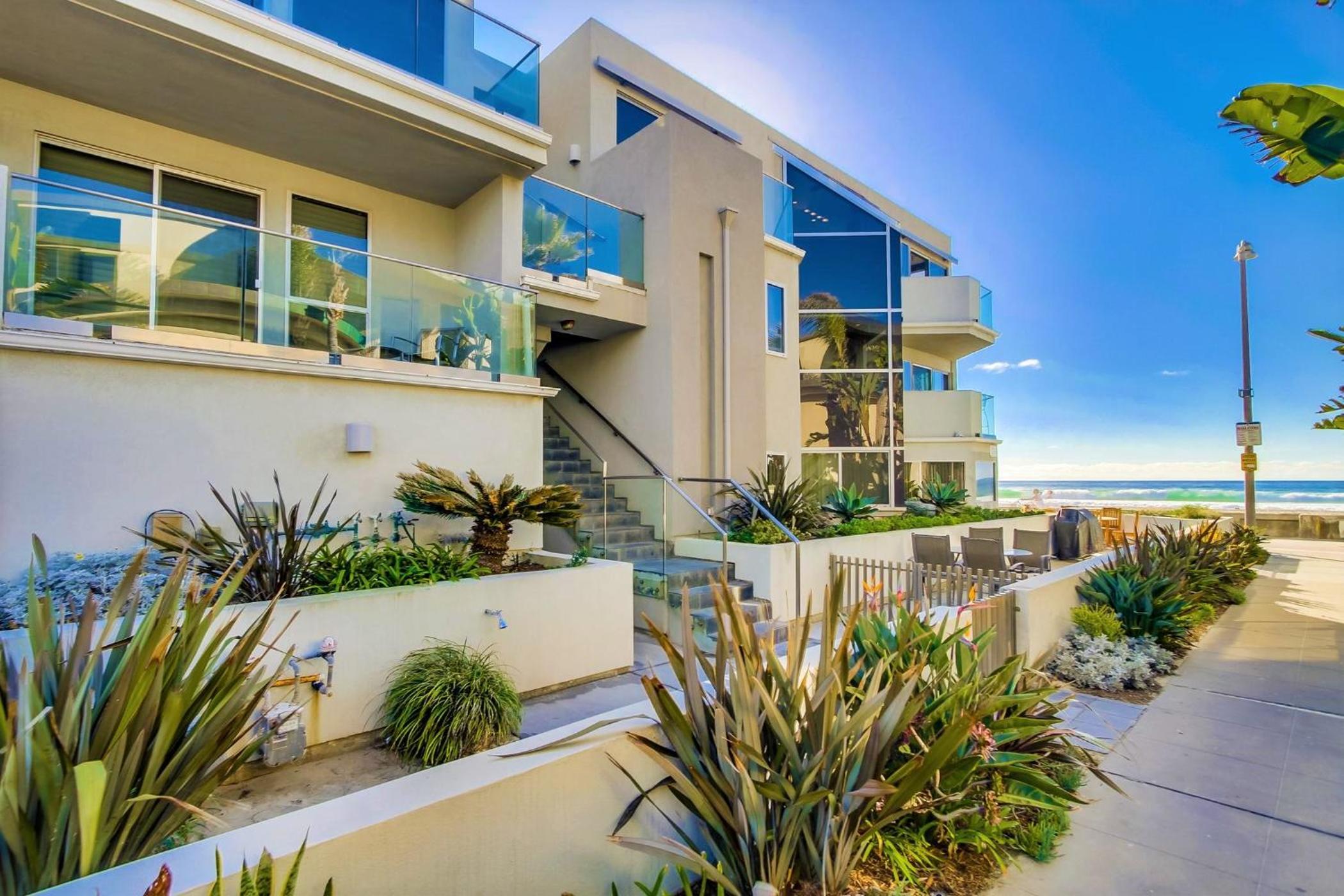 B5188 Ocean Palms Penthouse view 3