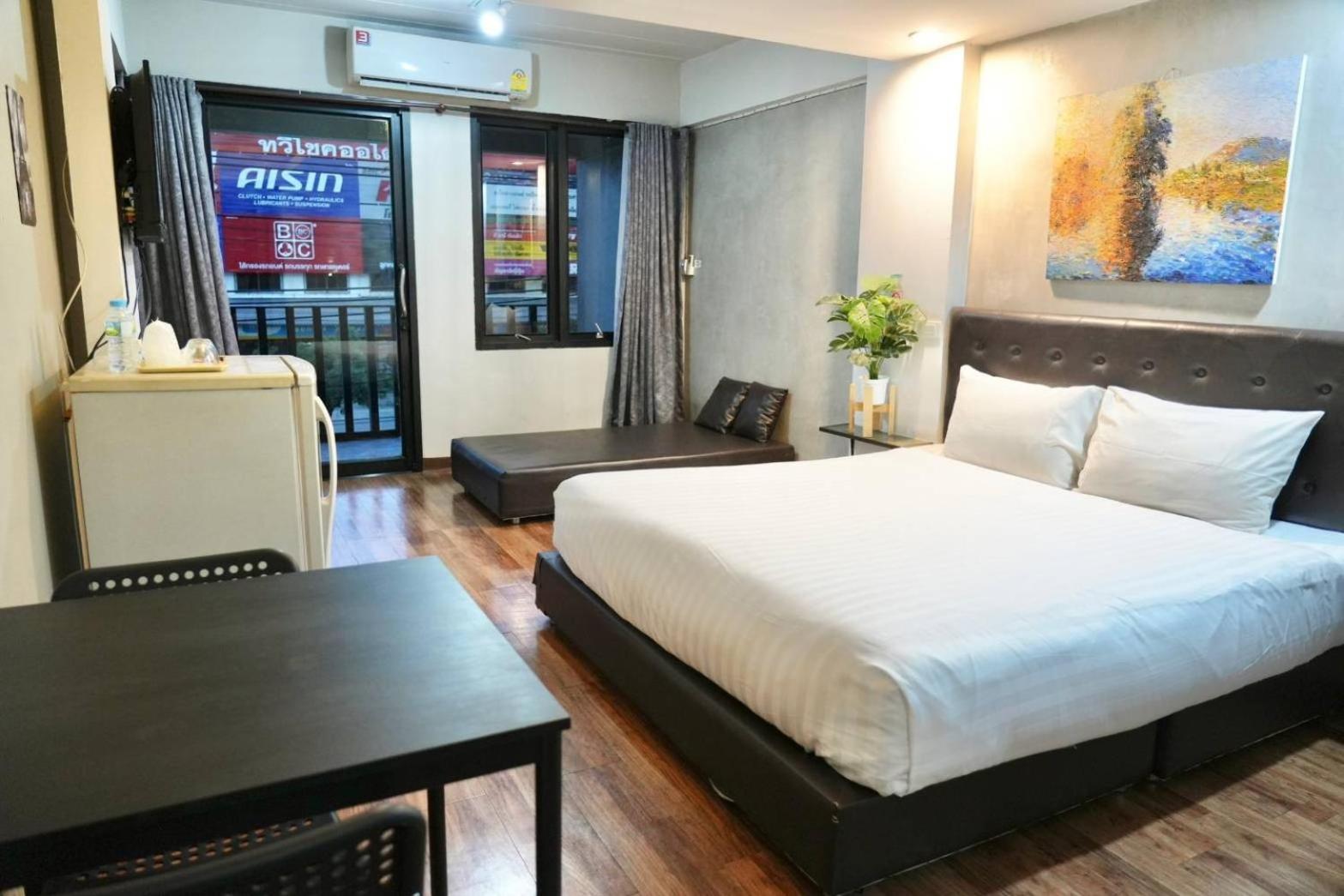 BKK39 Airport Hotel