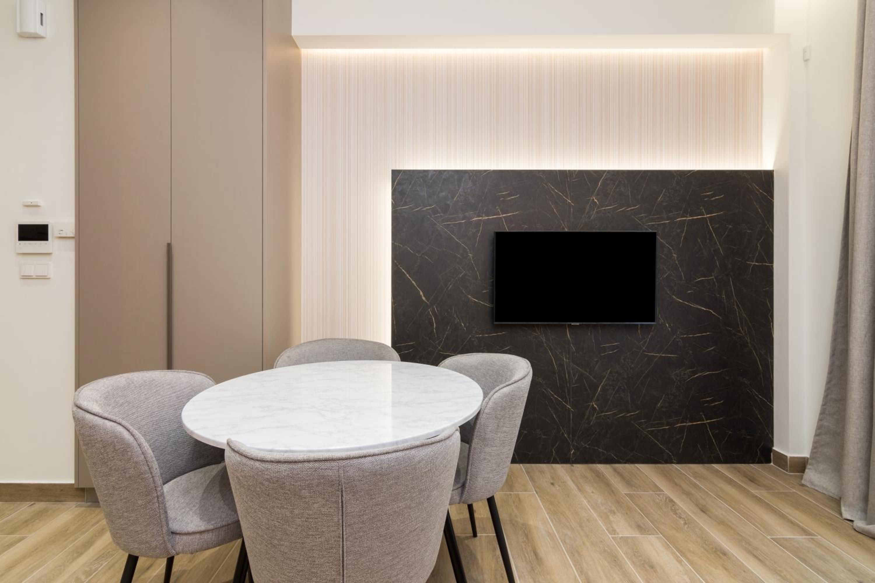 Socrates Fully Equipped Apartments with Unique Design