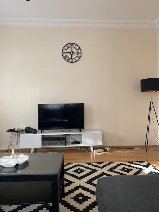 Engin home