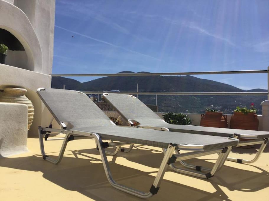Agapi Nefeli artisthouse roofterrace island sea view view 4