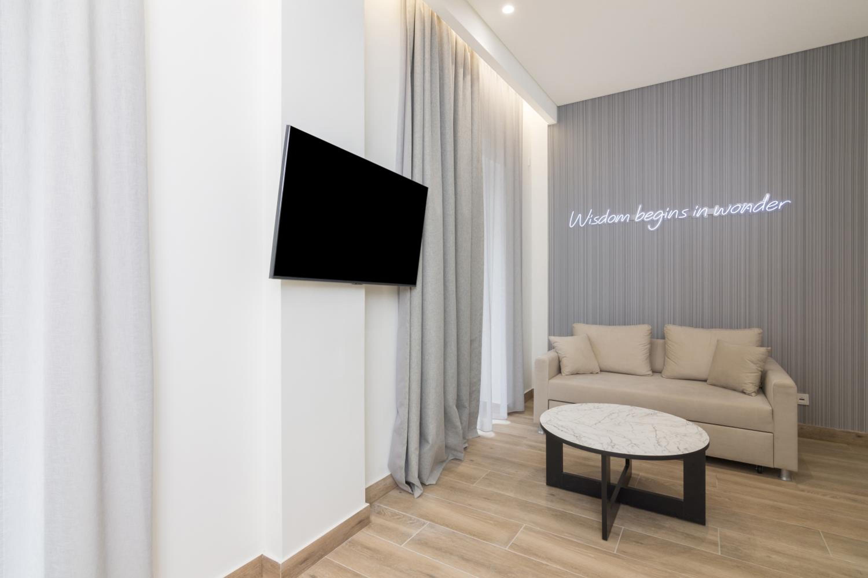 Socrates Fully Equipped Apartments with Unique Design