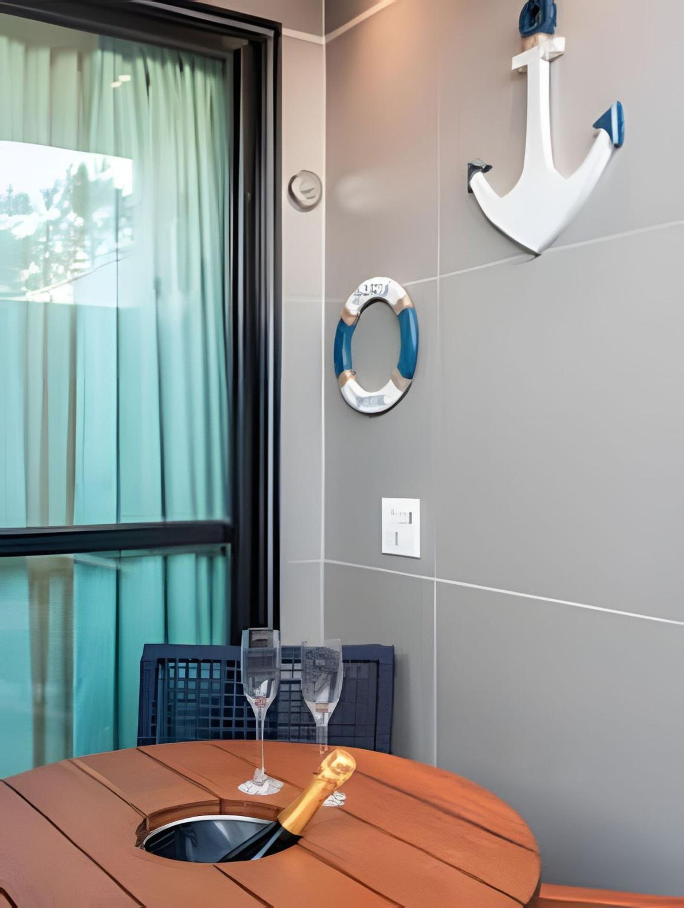 Beachfront flat at Porto de Galinhas beach, close to the natural pools.