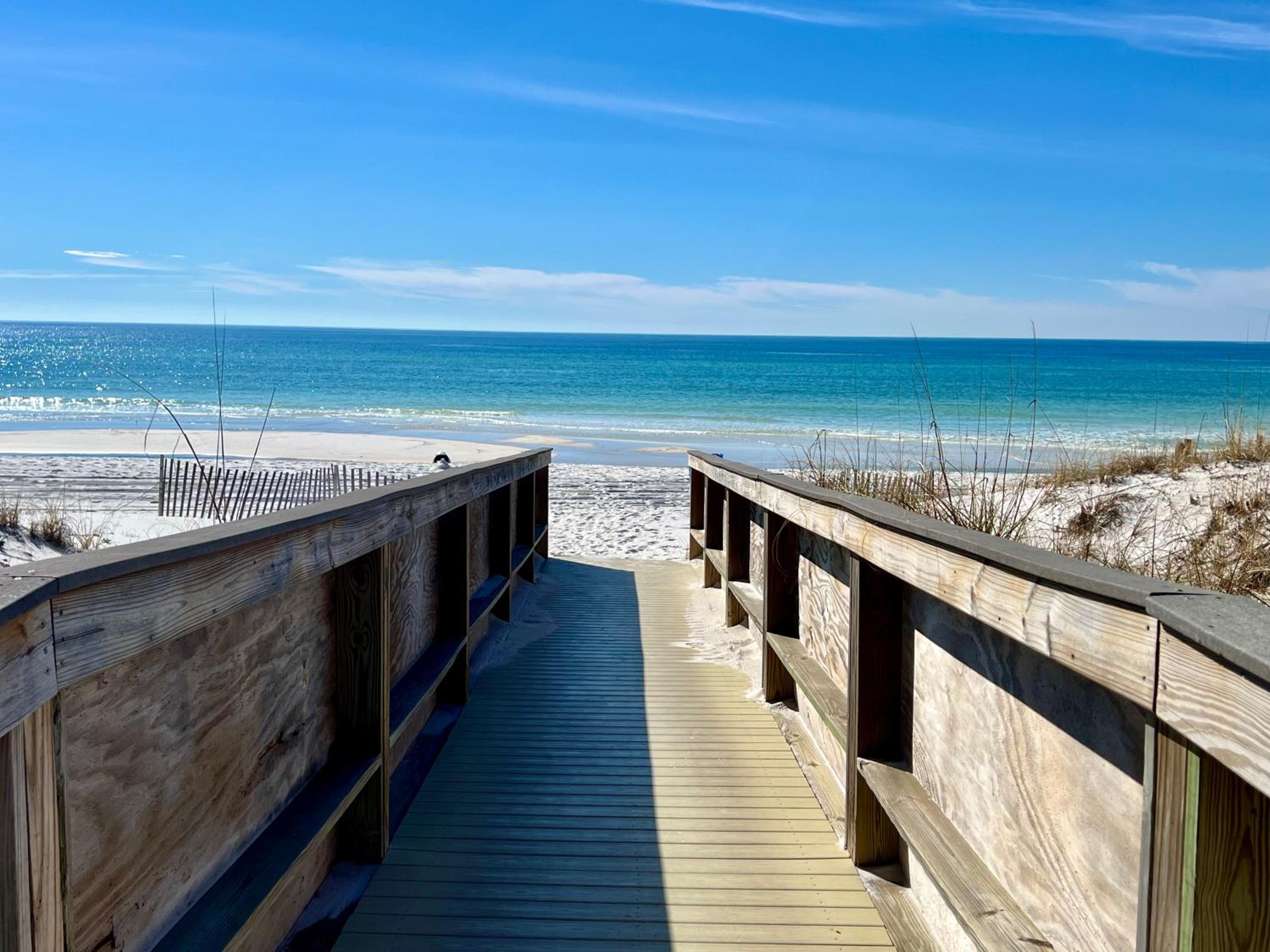 Beach Front Beach Oasis 502, Free Activities Included!