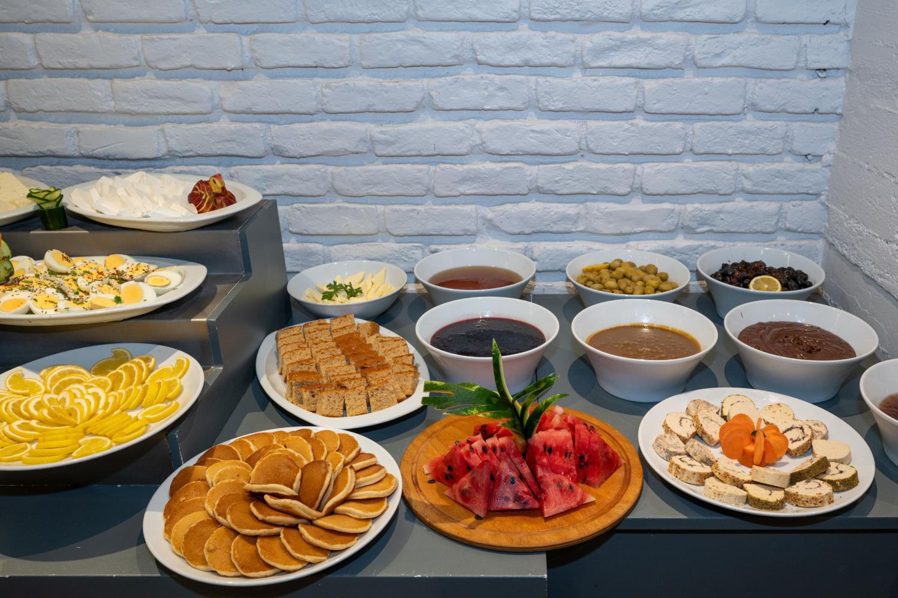 Tulip City Hotel - Image 85