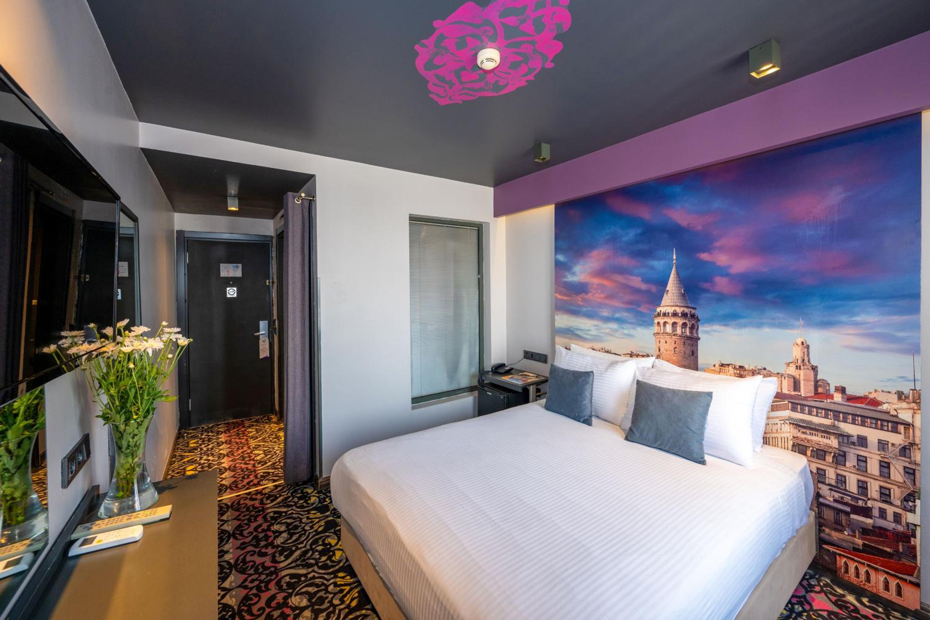 Tulip City Hotel - Image 87