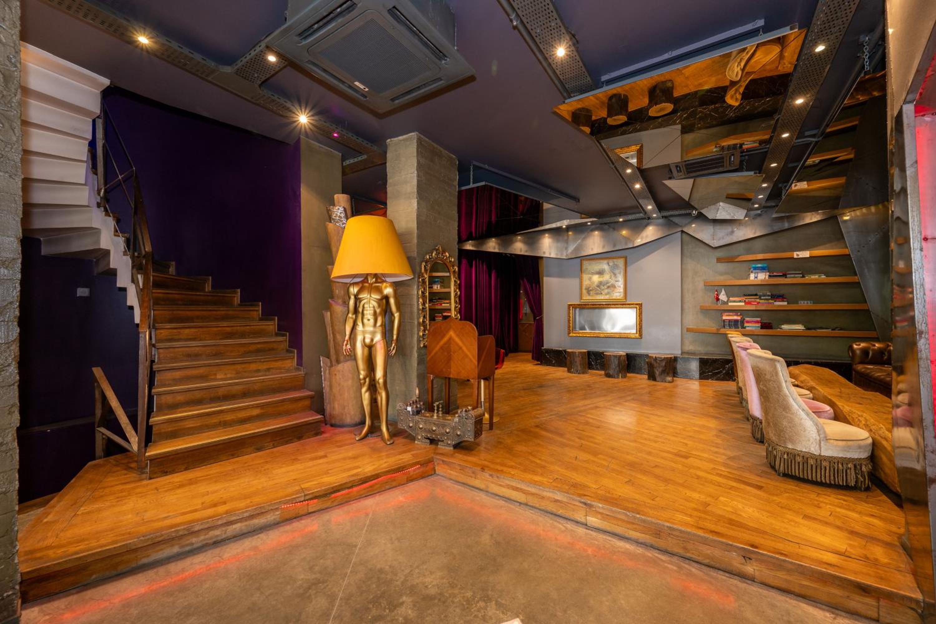 Tulip City Hotel - Image 92