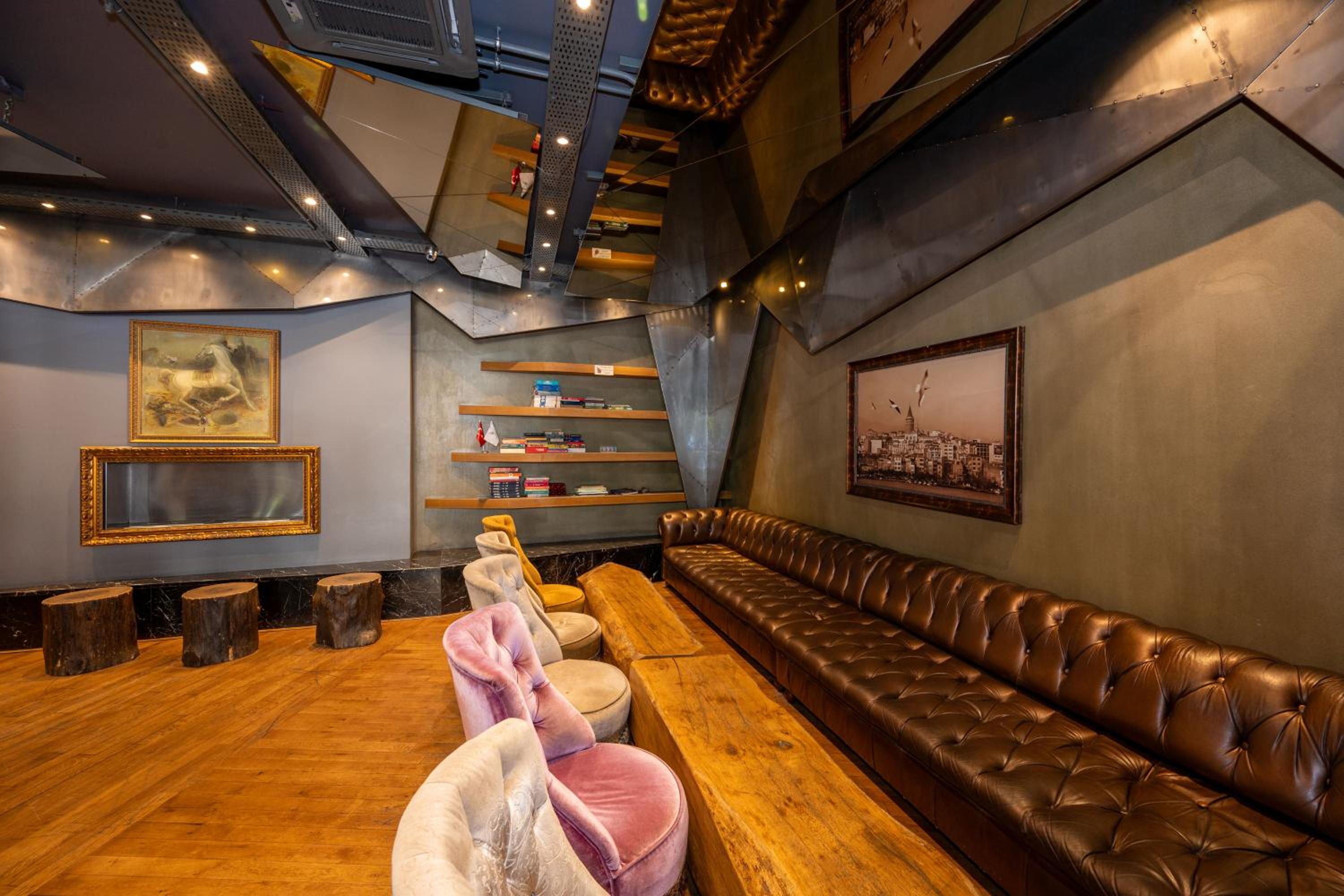 Tulip City Hotel - Image 101