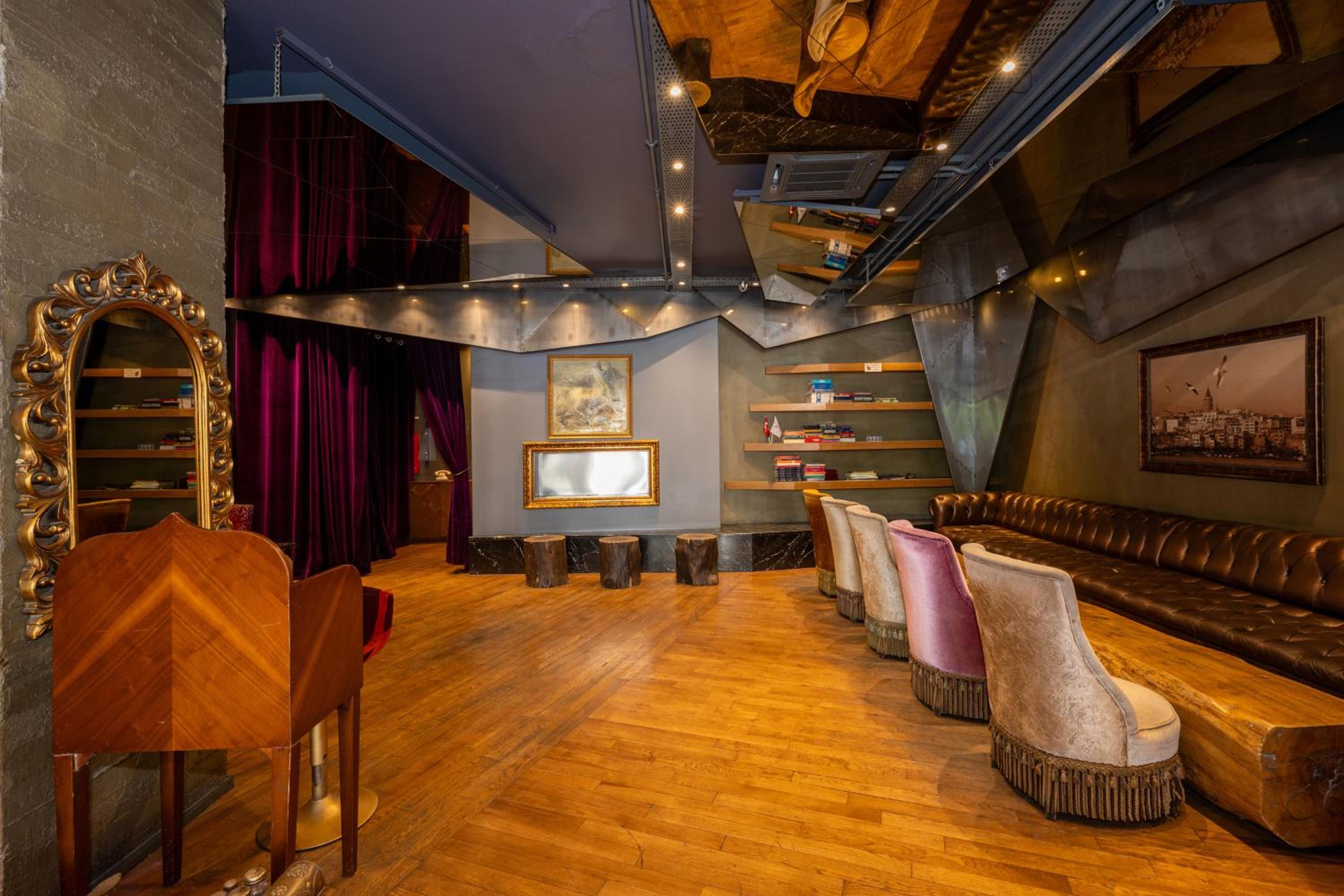 Tulip City Hotel - Image 98