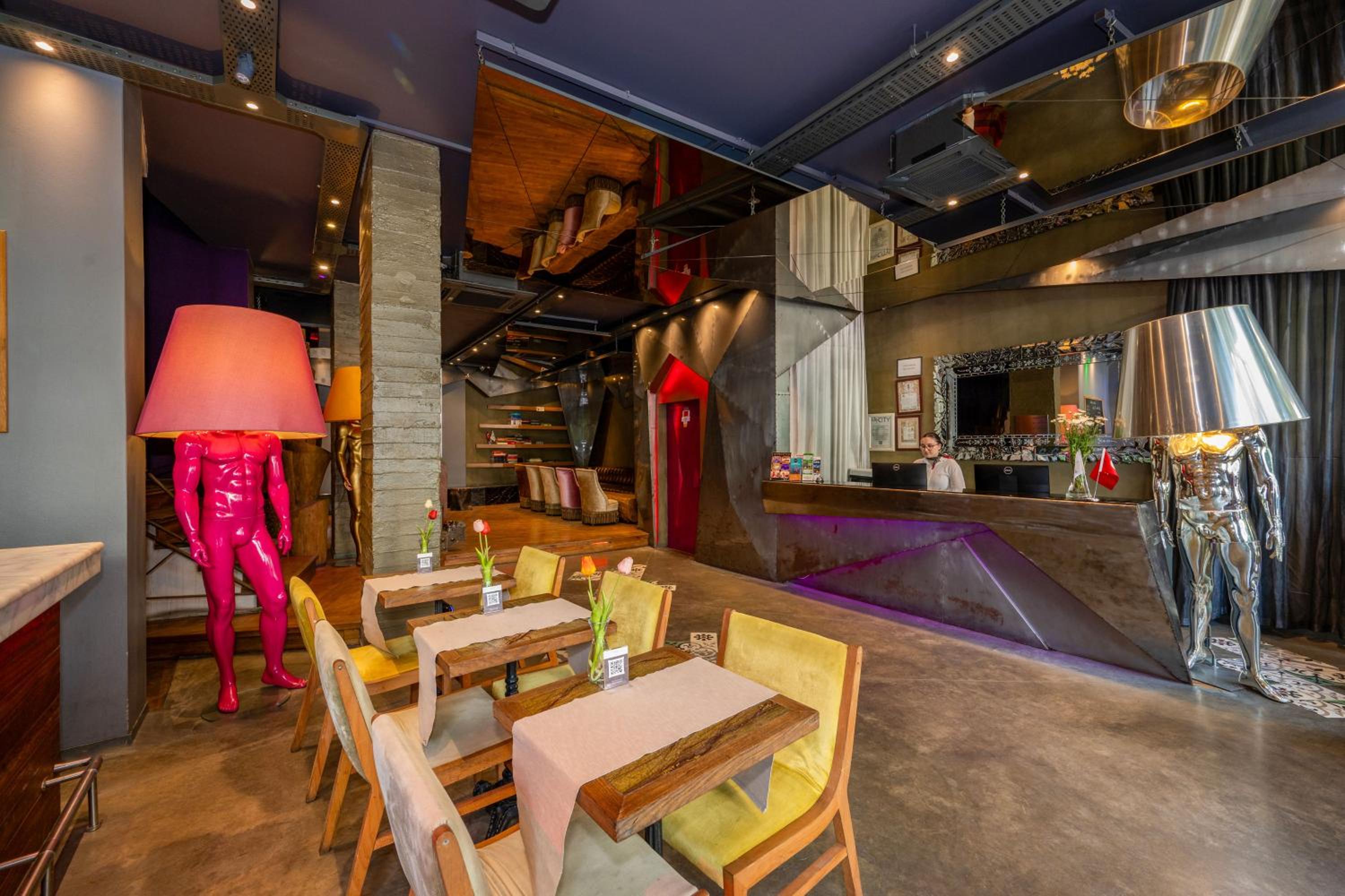 Tulip City Hotel - Image 103