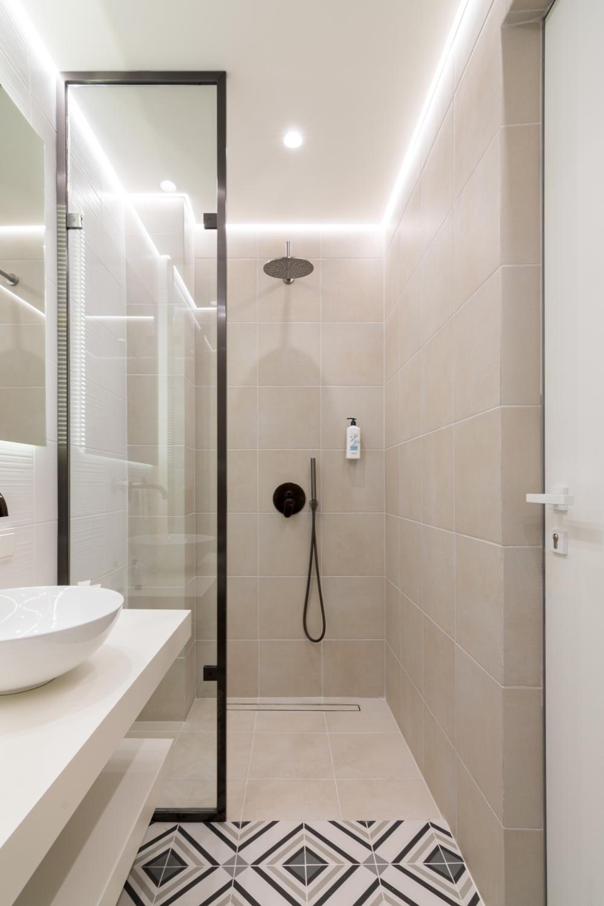 Socrates Fully Equipped Apartments with Unique Design