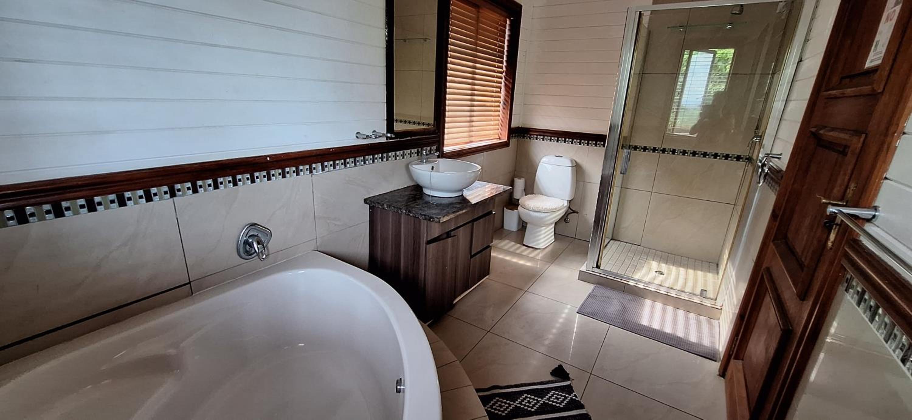 Seaview home, stone throw from beach view 3