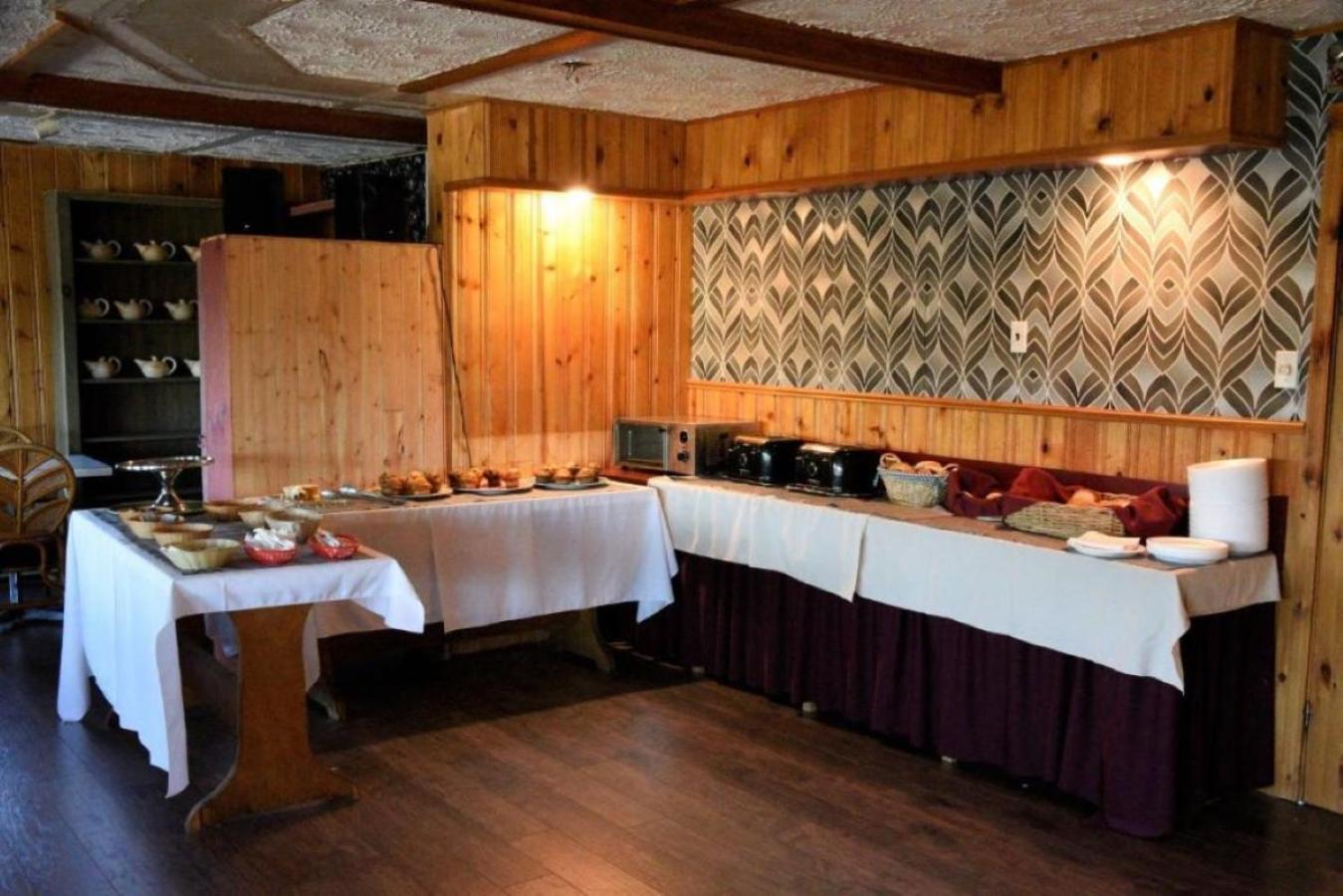 Travels Inn Victoria County