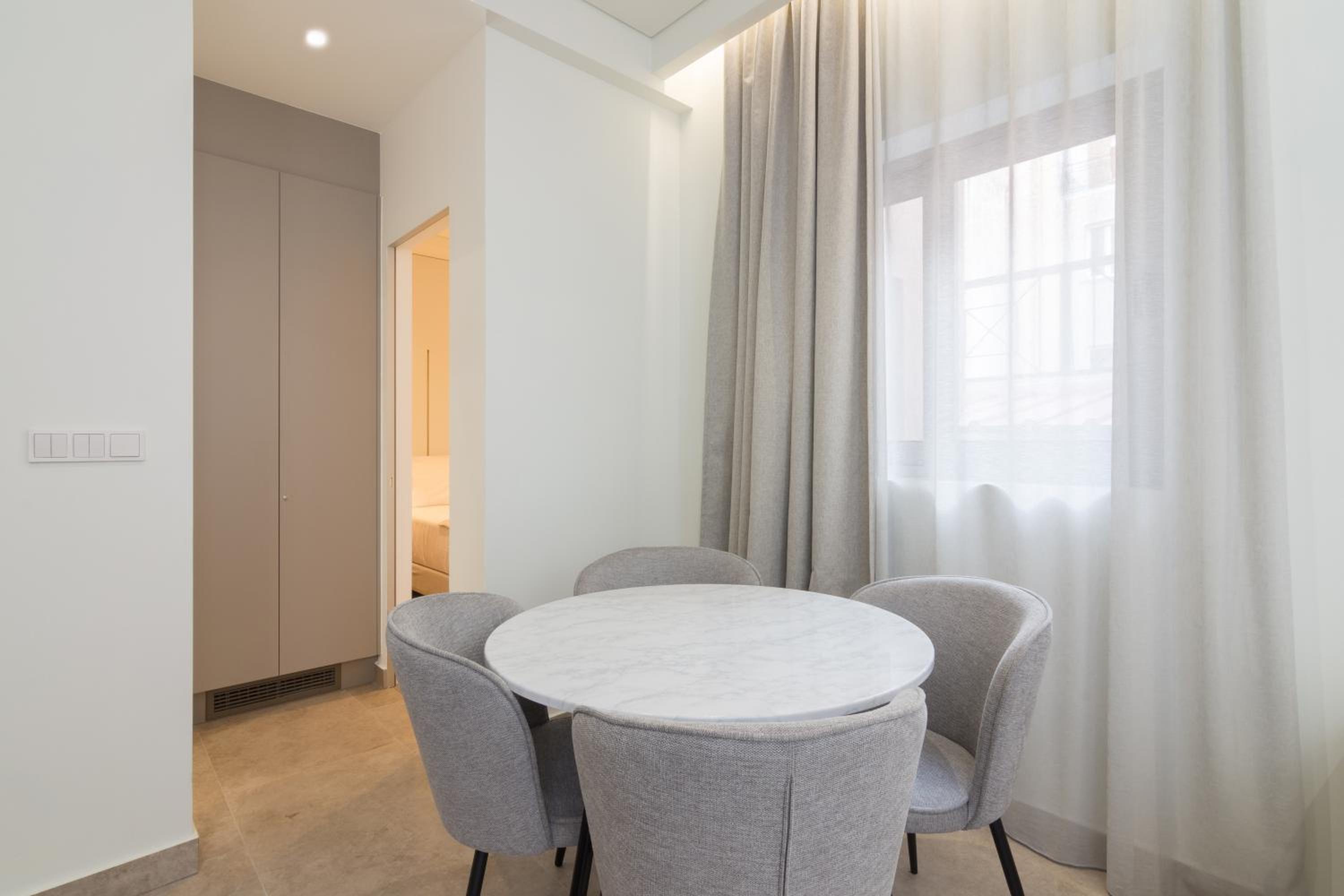 Socrates Fully Equipped Apartments with Unique Design