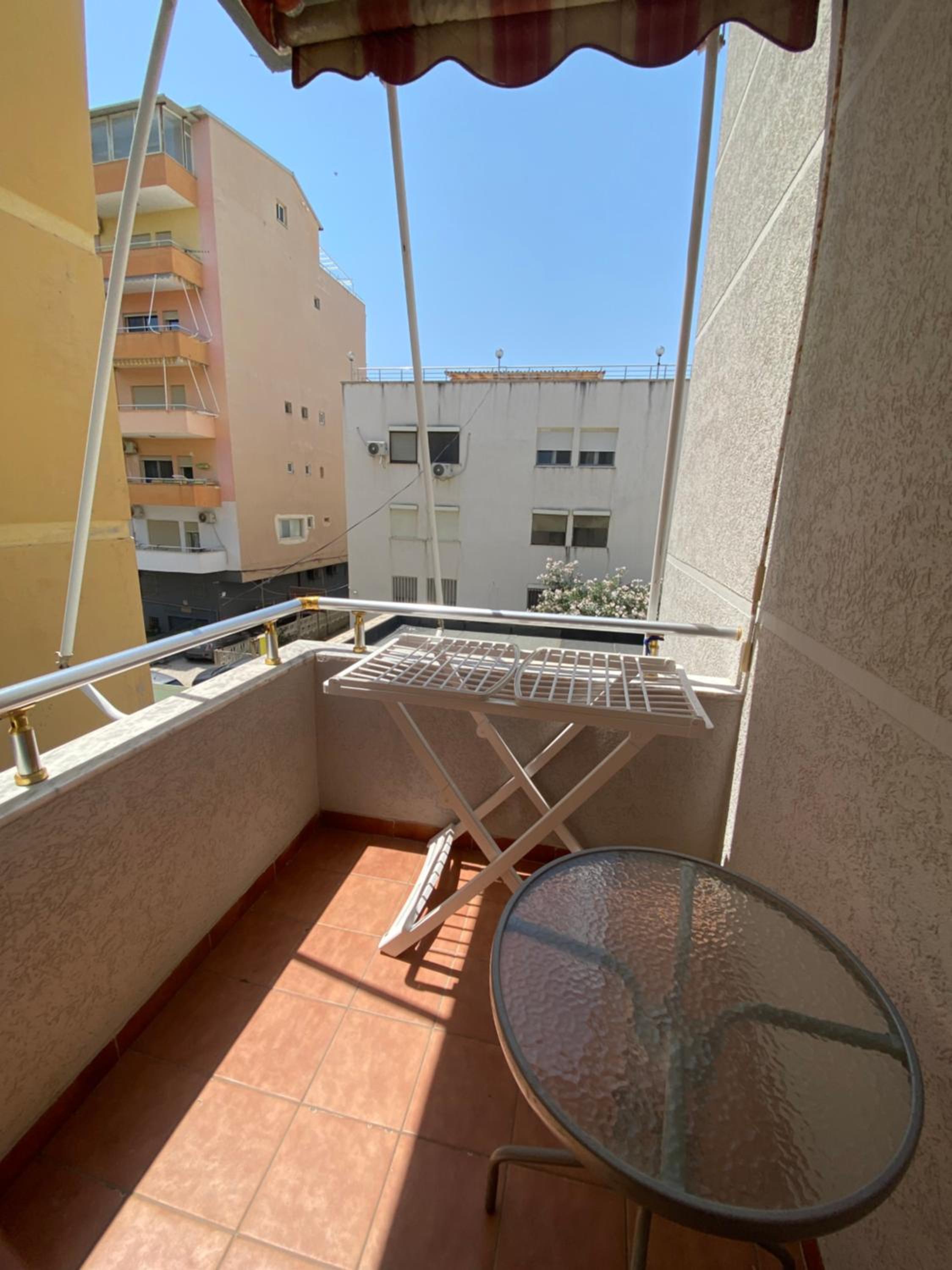 Zani’s Apartments