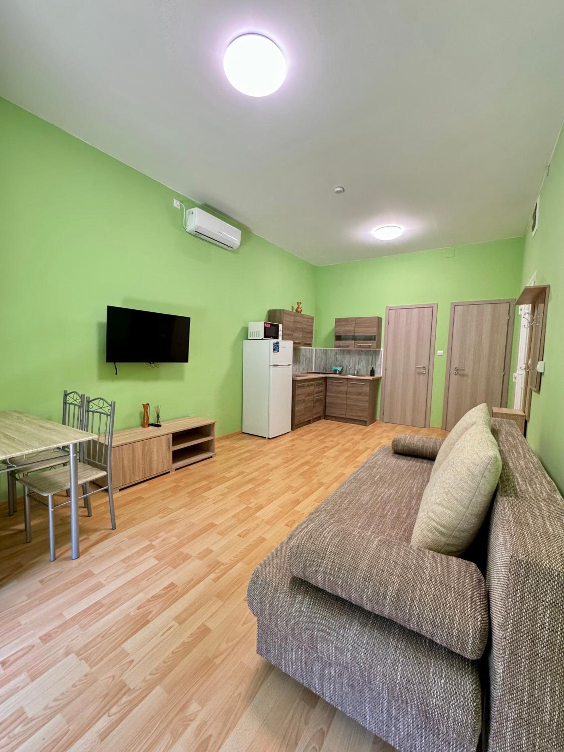 Heviz Gracia Apartment view 5