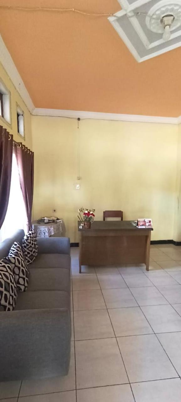 Vernando Homestay