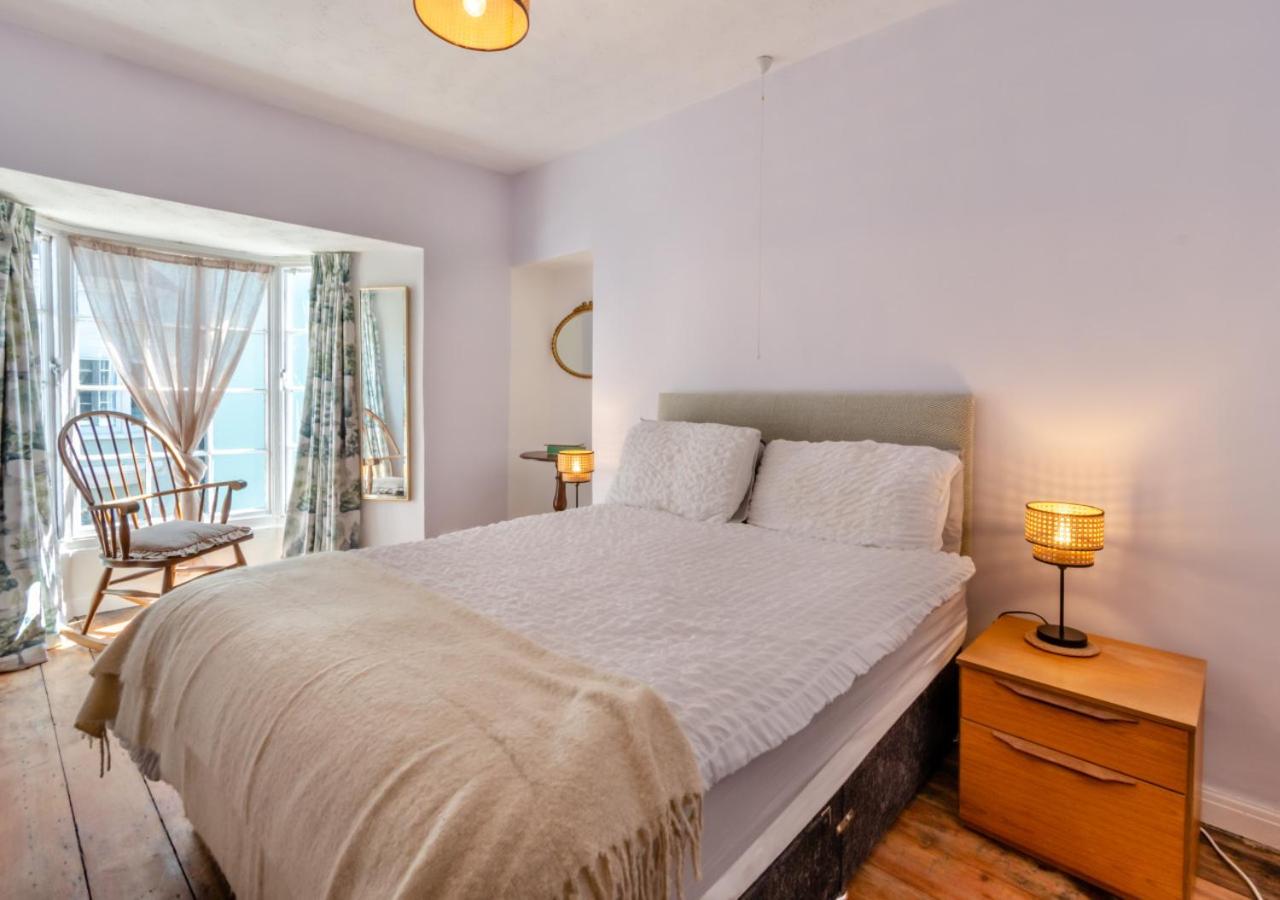 2 Bed in Tenby oc-a29343 view 5