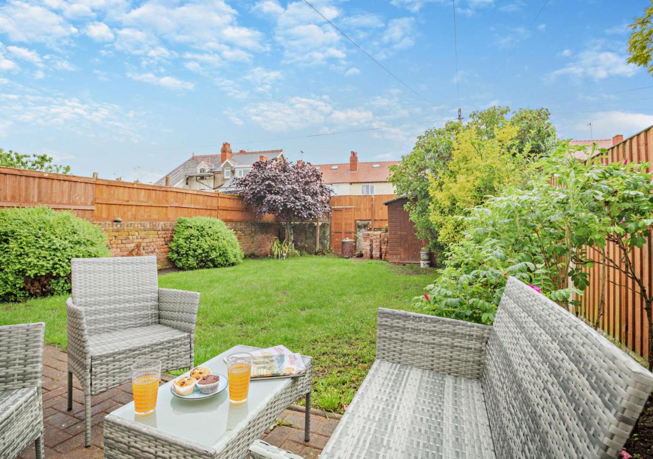 1 Bed in Old Colwyn oc-r29472