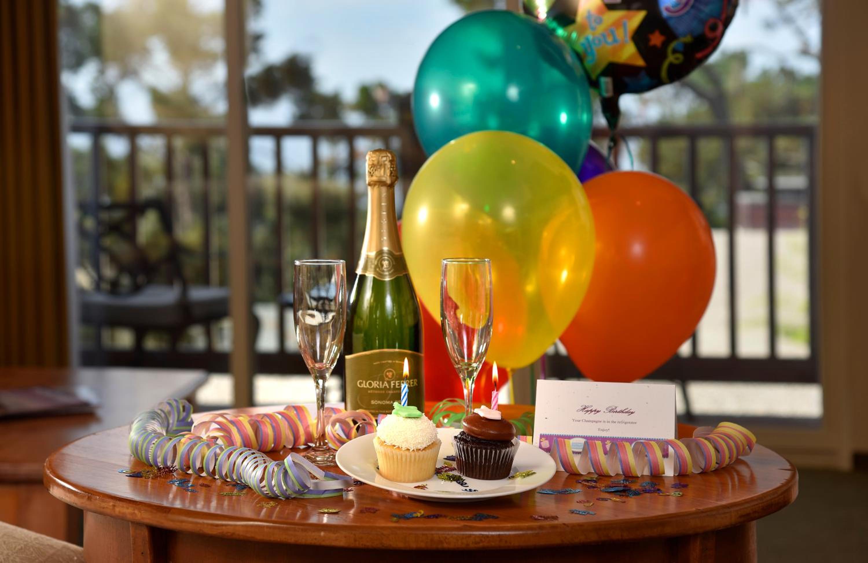 Monterey Vacations - Horizon Inn  Ocean View Lodge - Property Image 4