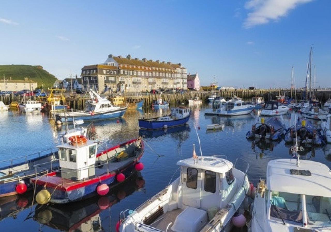 2 Bed in West Bay oc-m29216