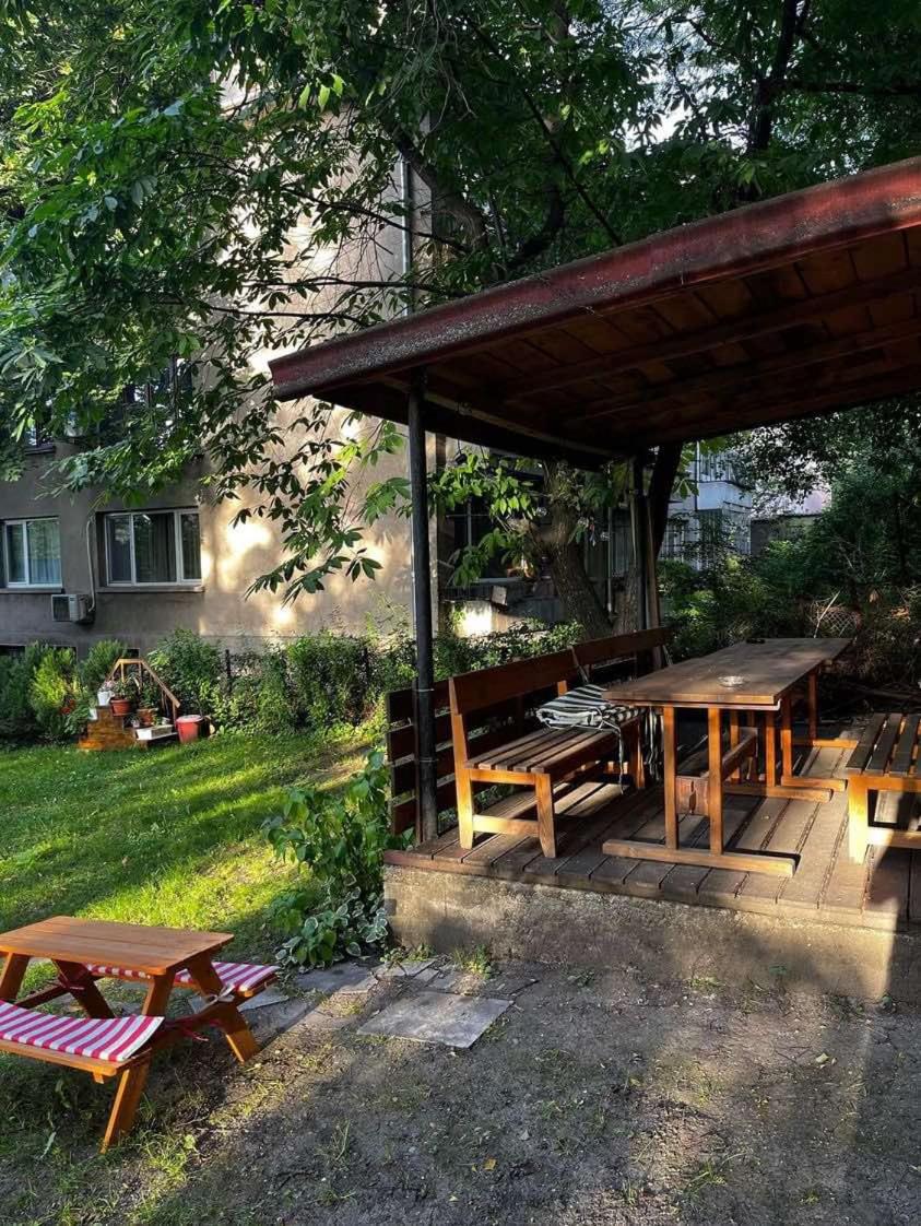 Cozy Central Apartment