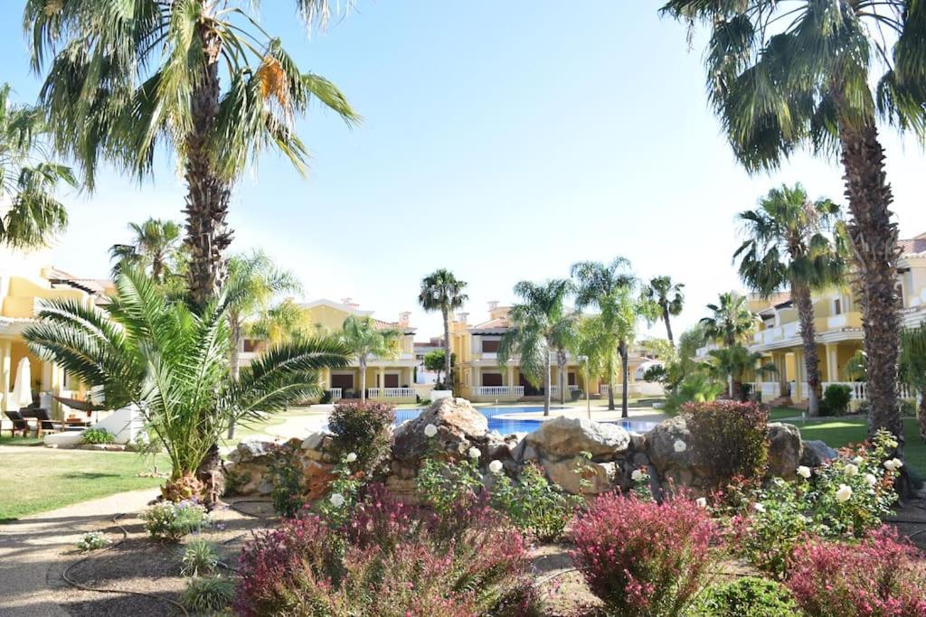 Sunny Modern, Luxurious Villa T3, close to Golf and Beach