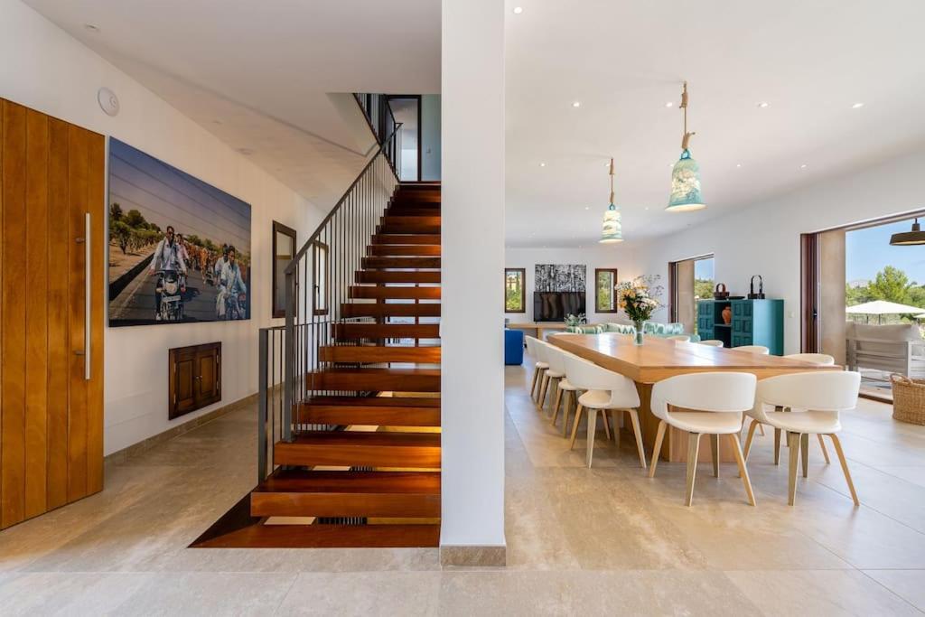 Stunning modern country house